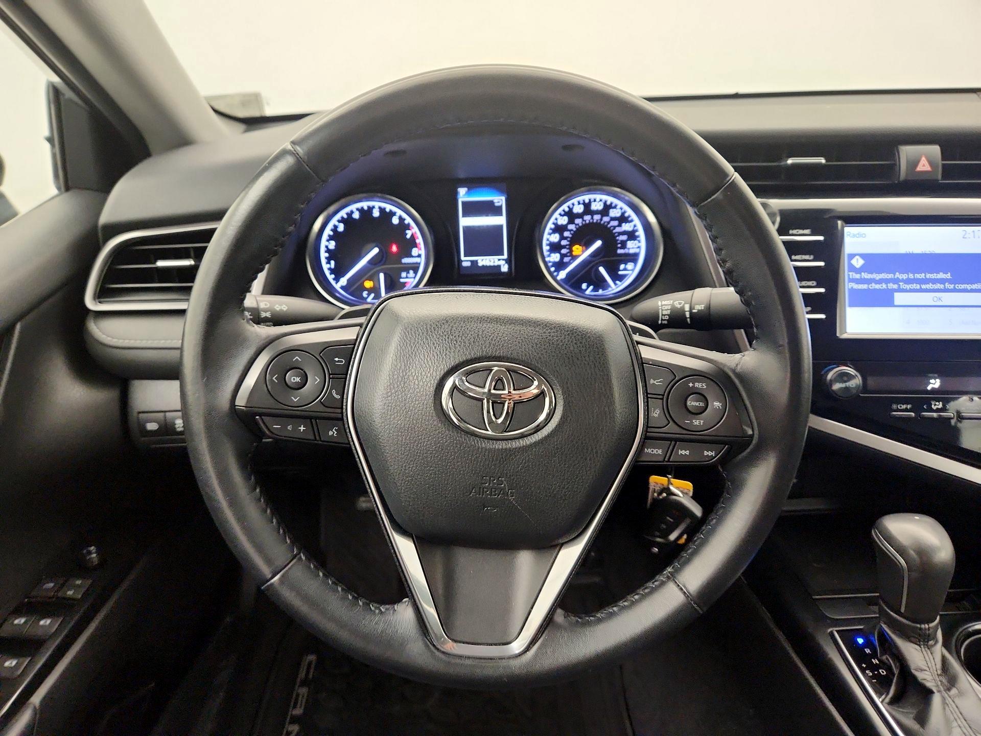 Thumbnail: 2019 Toyota Camry - 10