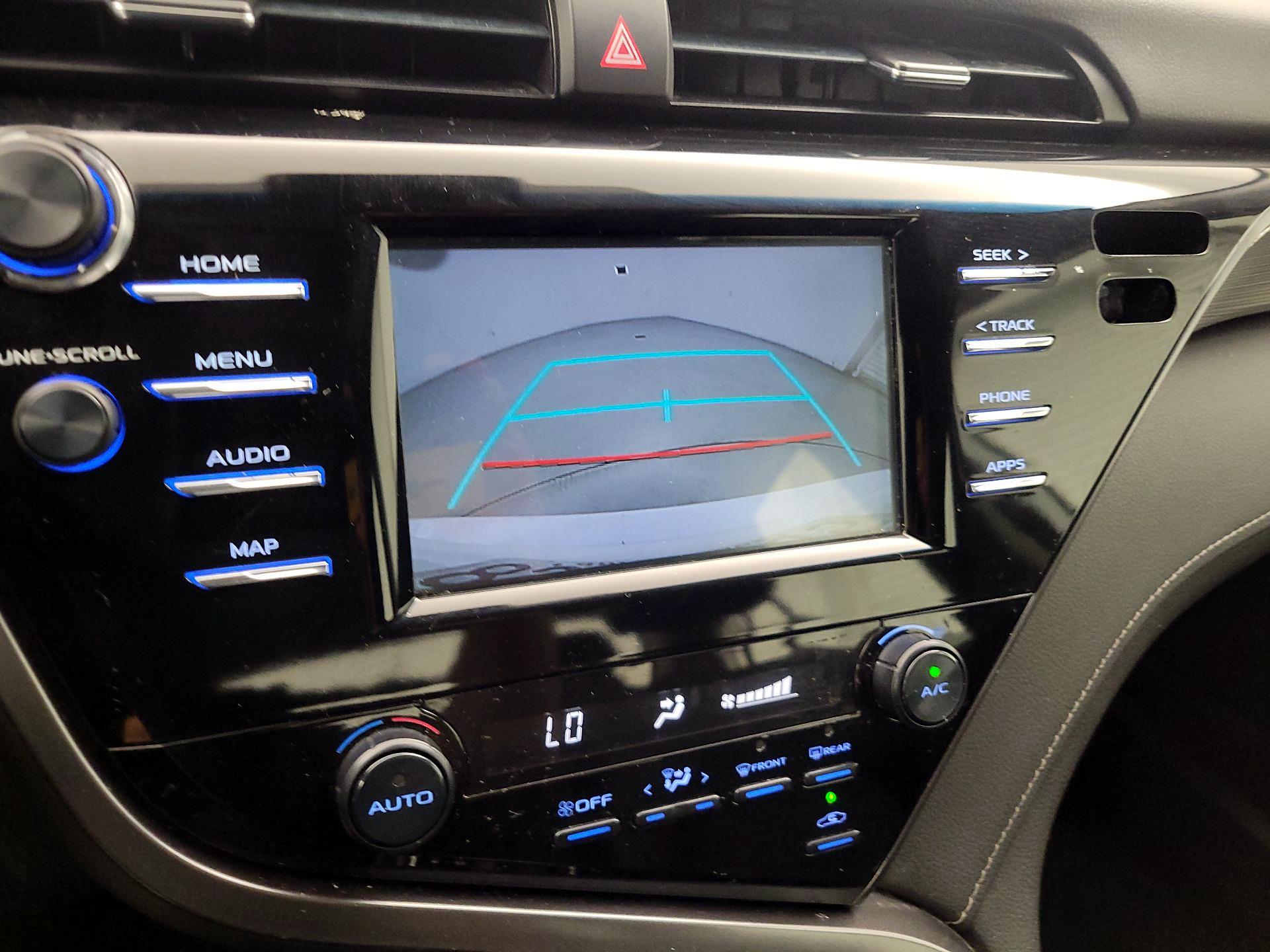 Thumbnail: 2019 Toyota Camry - 14