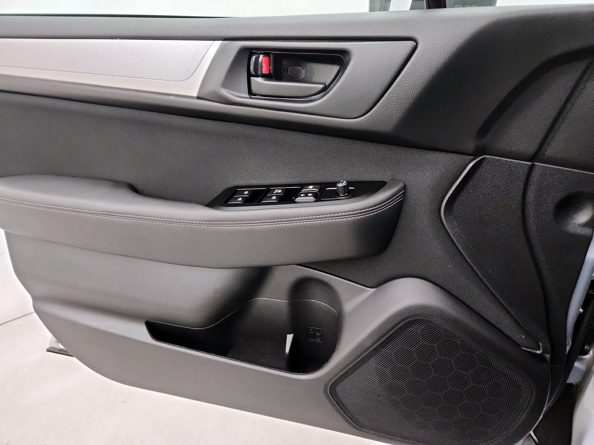 Thumbnail: 2019 Subaru Outback - 12