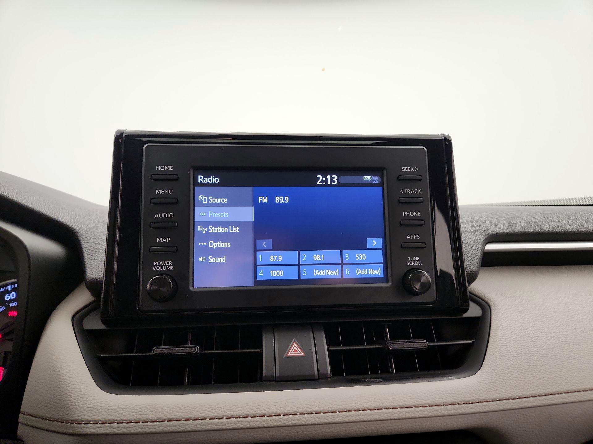 Thumbnail: 2019 Toyota RAV4 - 15