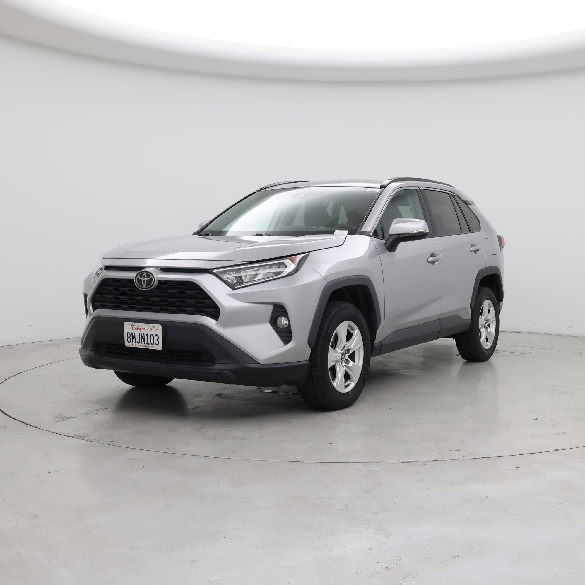 Thumbnail: 2019 Toyota RAV4 - 4
