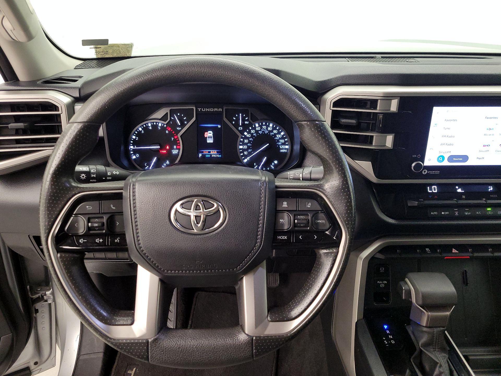 Thumbnail: 2022 Toyota Tundra - 10