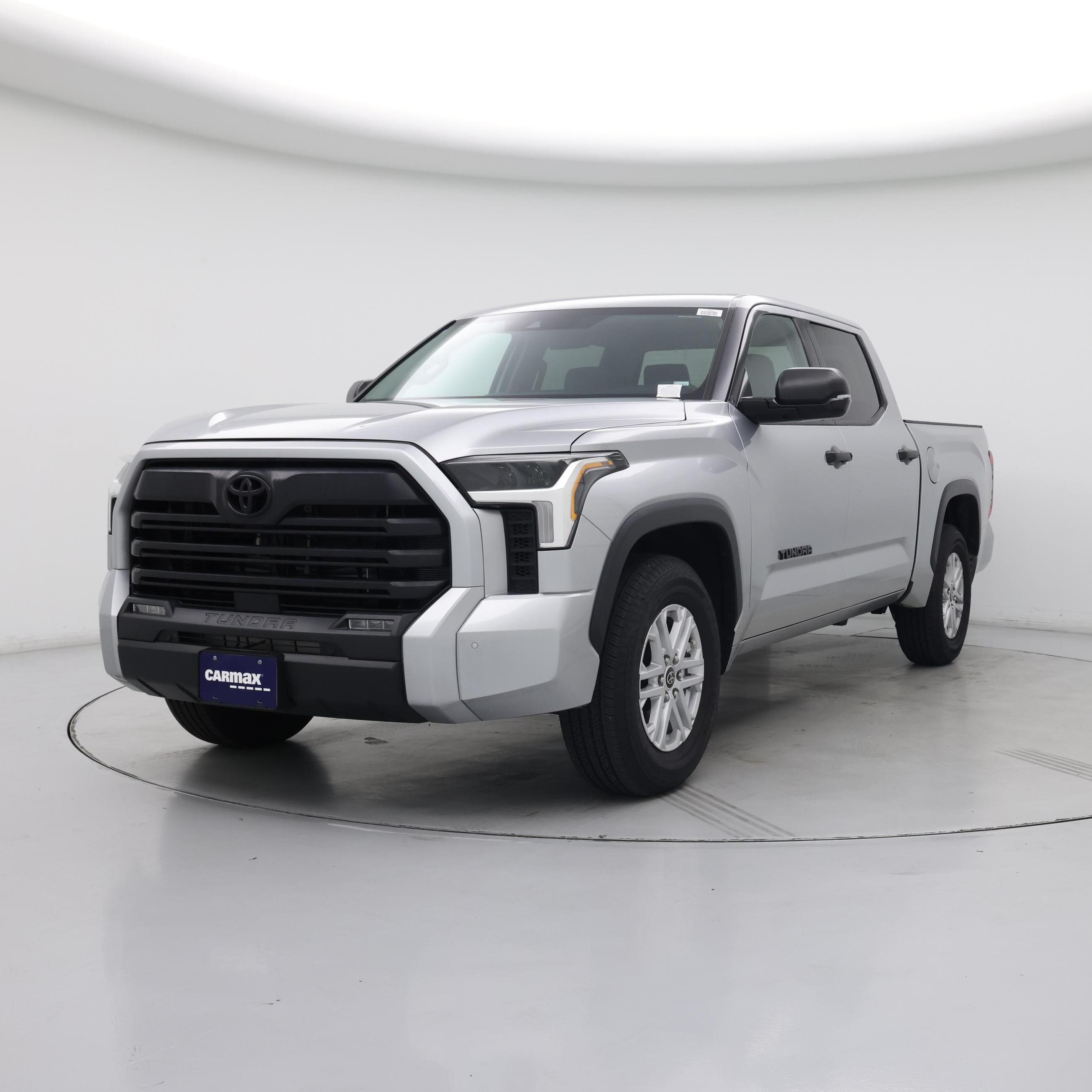 Thumbnail: 2022 Toyota Tundra - 4