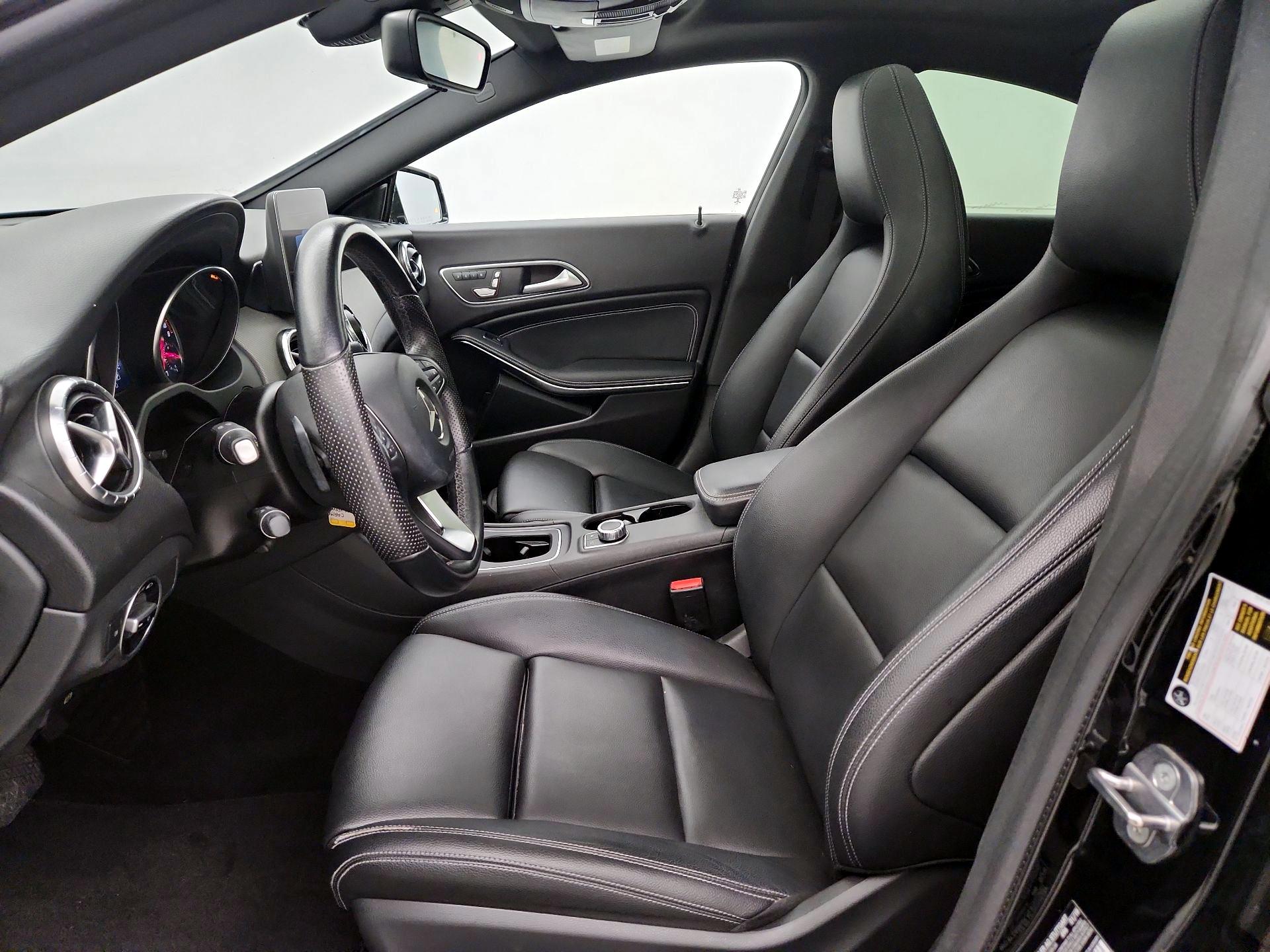 Thumbnail: 2019 Mercedes-Benz CLA - 11