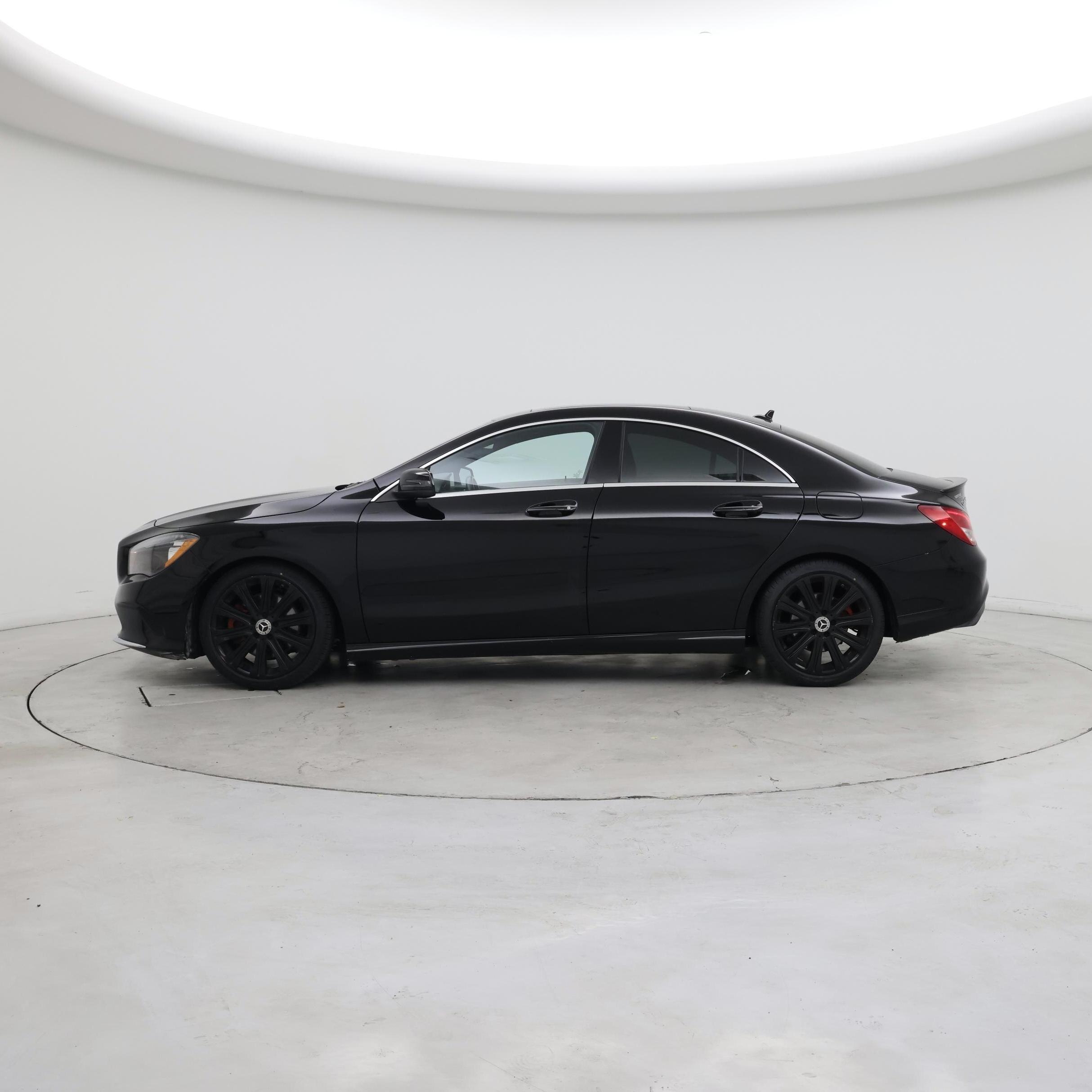 Thumbnail: 2019 Mercedes-Benz CLA - 3