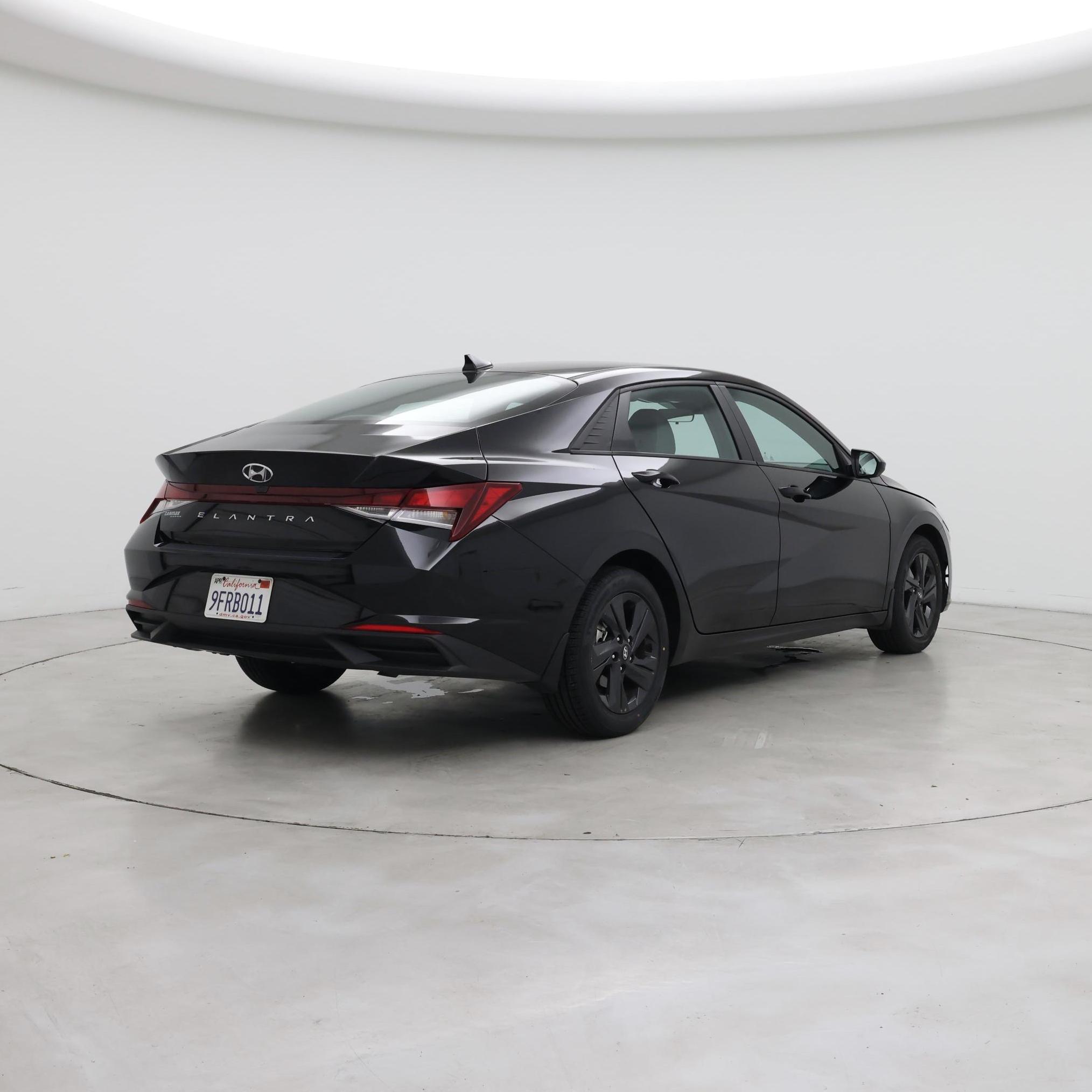 Thumbnail: 2023 Hyundai Elantra - 8