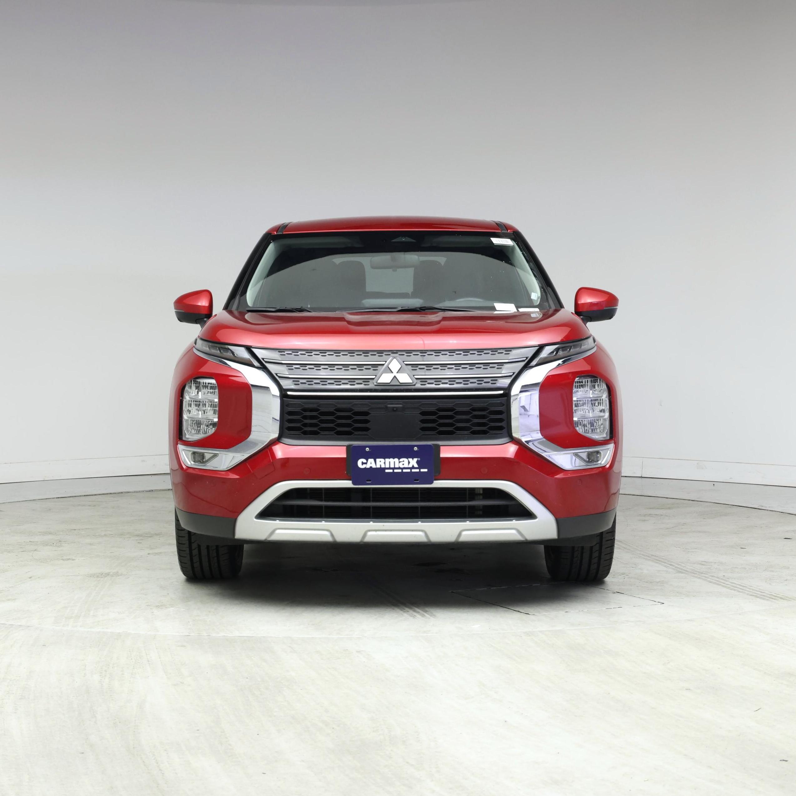 Thumbnail: 2023 Mitsubishi Outlander - 5