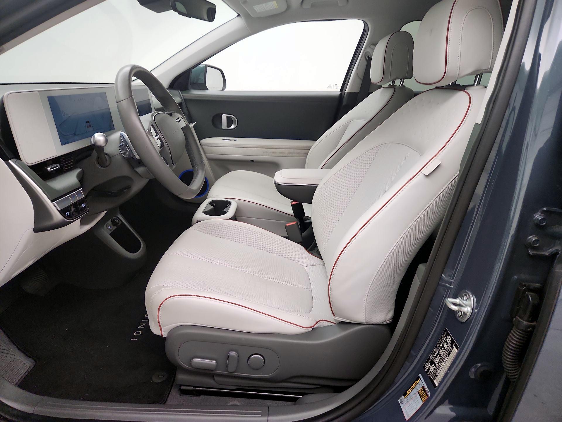 Thumbnail: 2023 Hyundai Ioniq 5 - 11