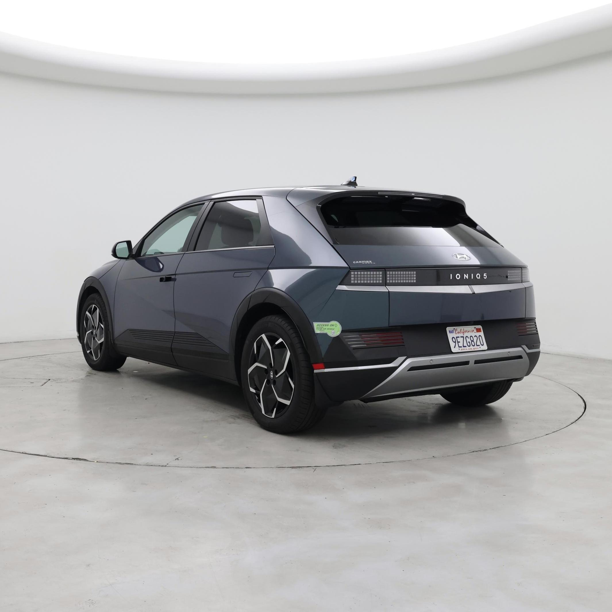 Thumbnail: 2023 Hyundai Ioniq 5 - 2
