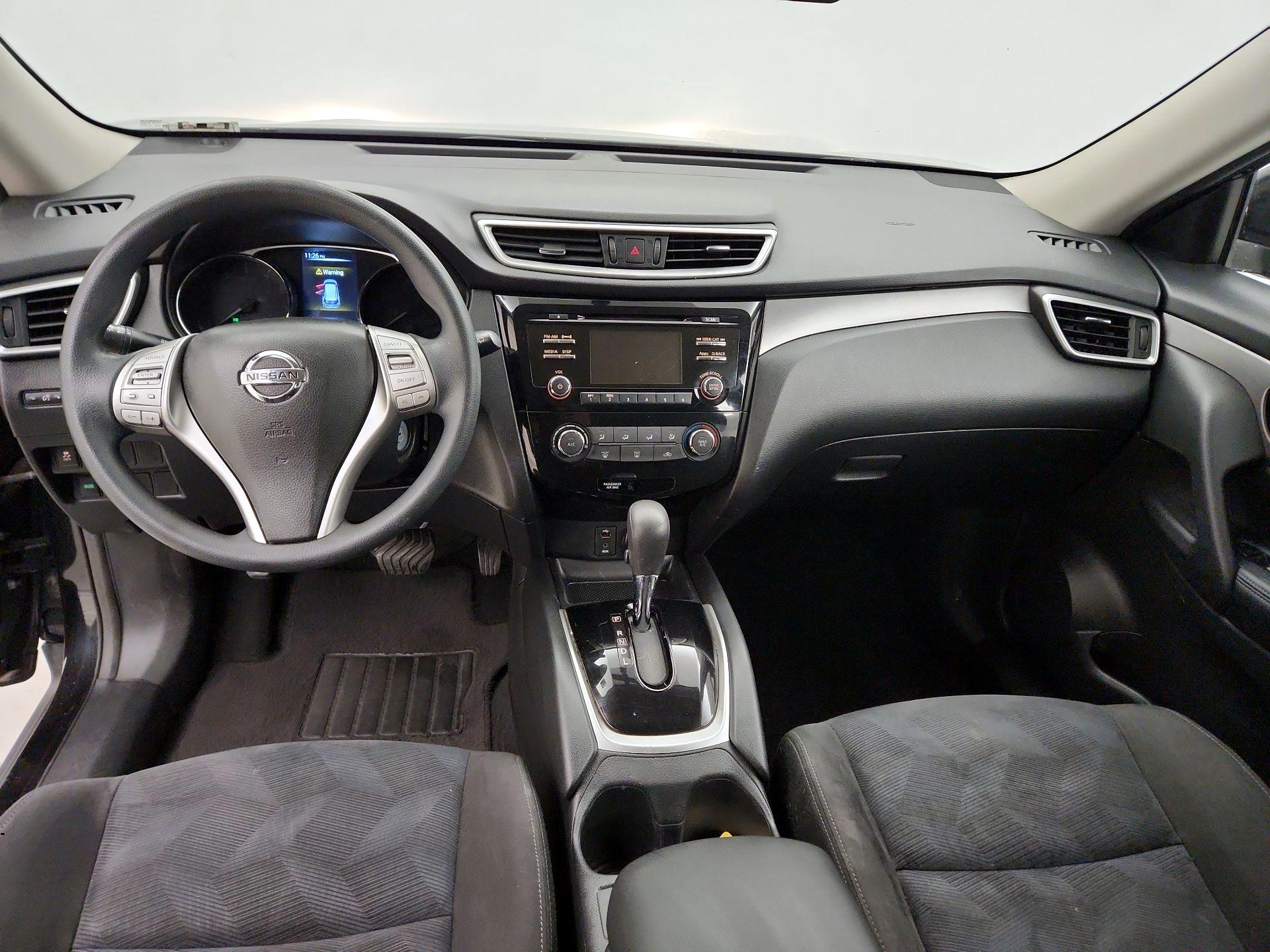 Thumbnail: 2015 Nissan Rogue - 9