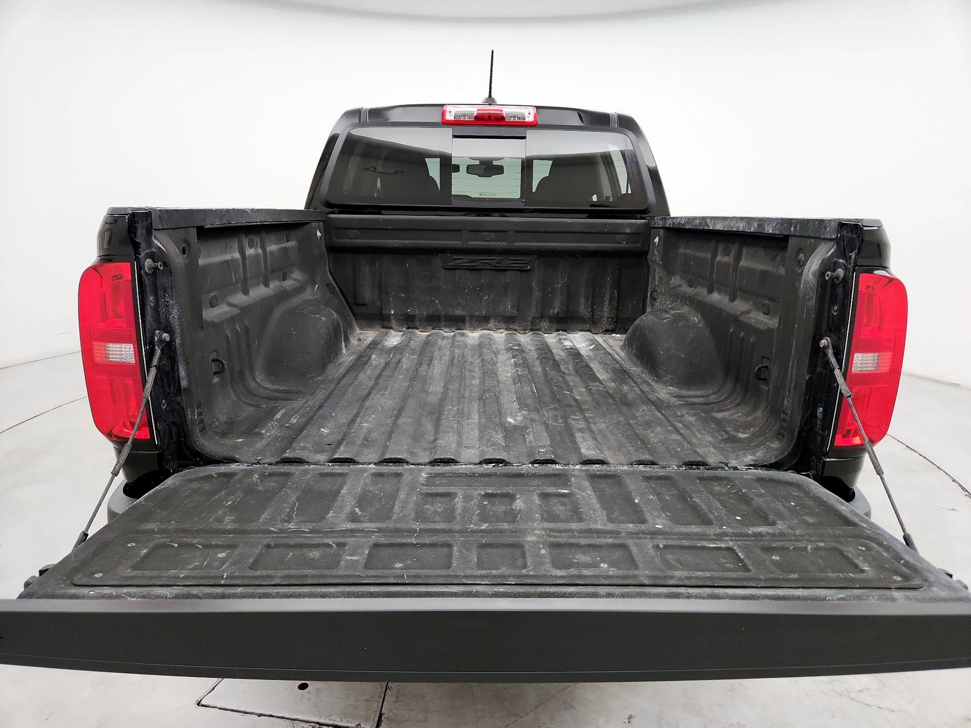 Thumbnail: 2021 Chevrolet Colorado - 19