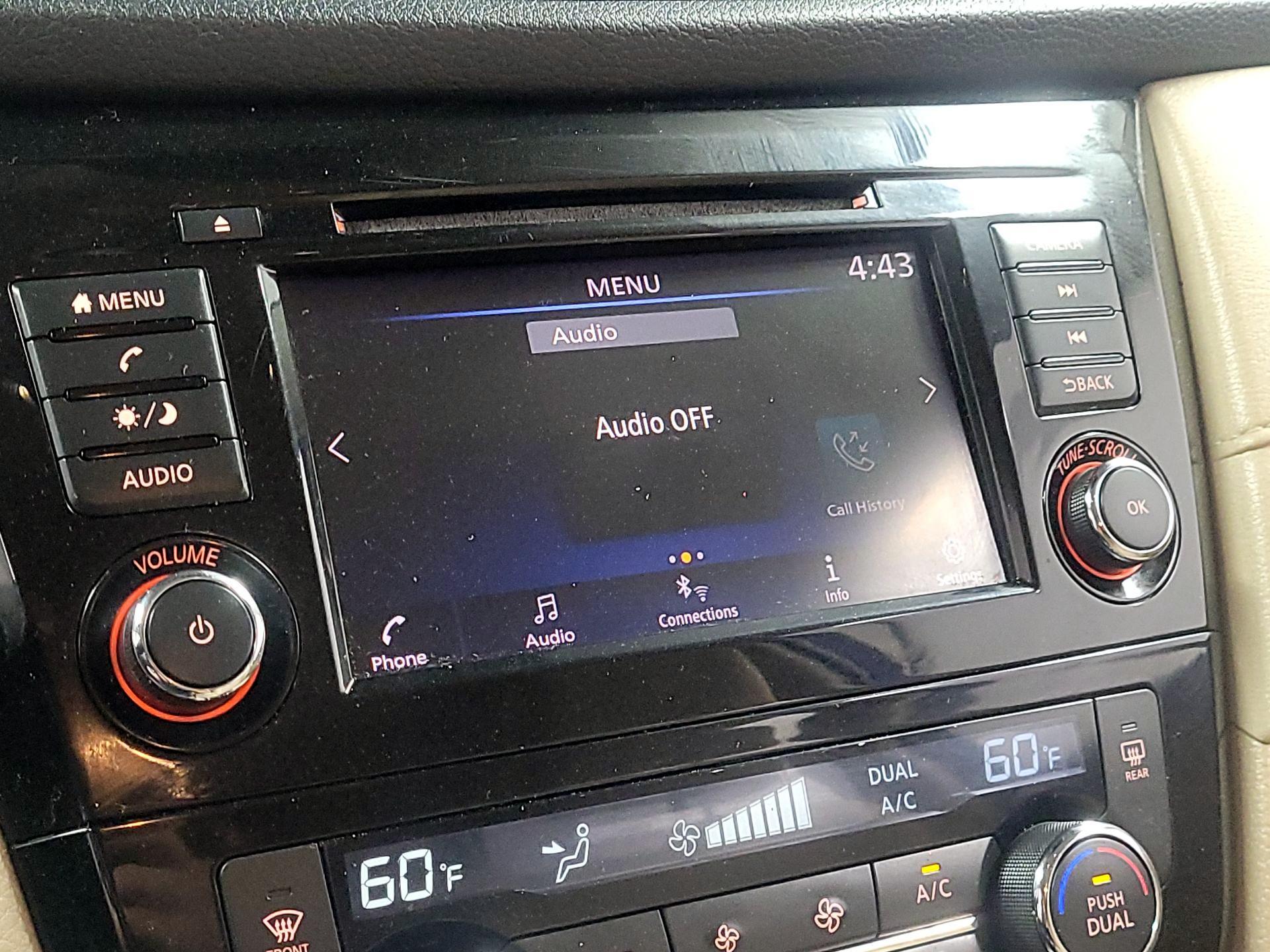 Thumbnail: 2019 Nissan Rogue - 14