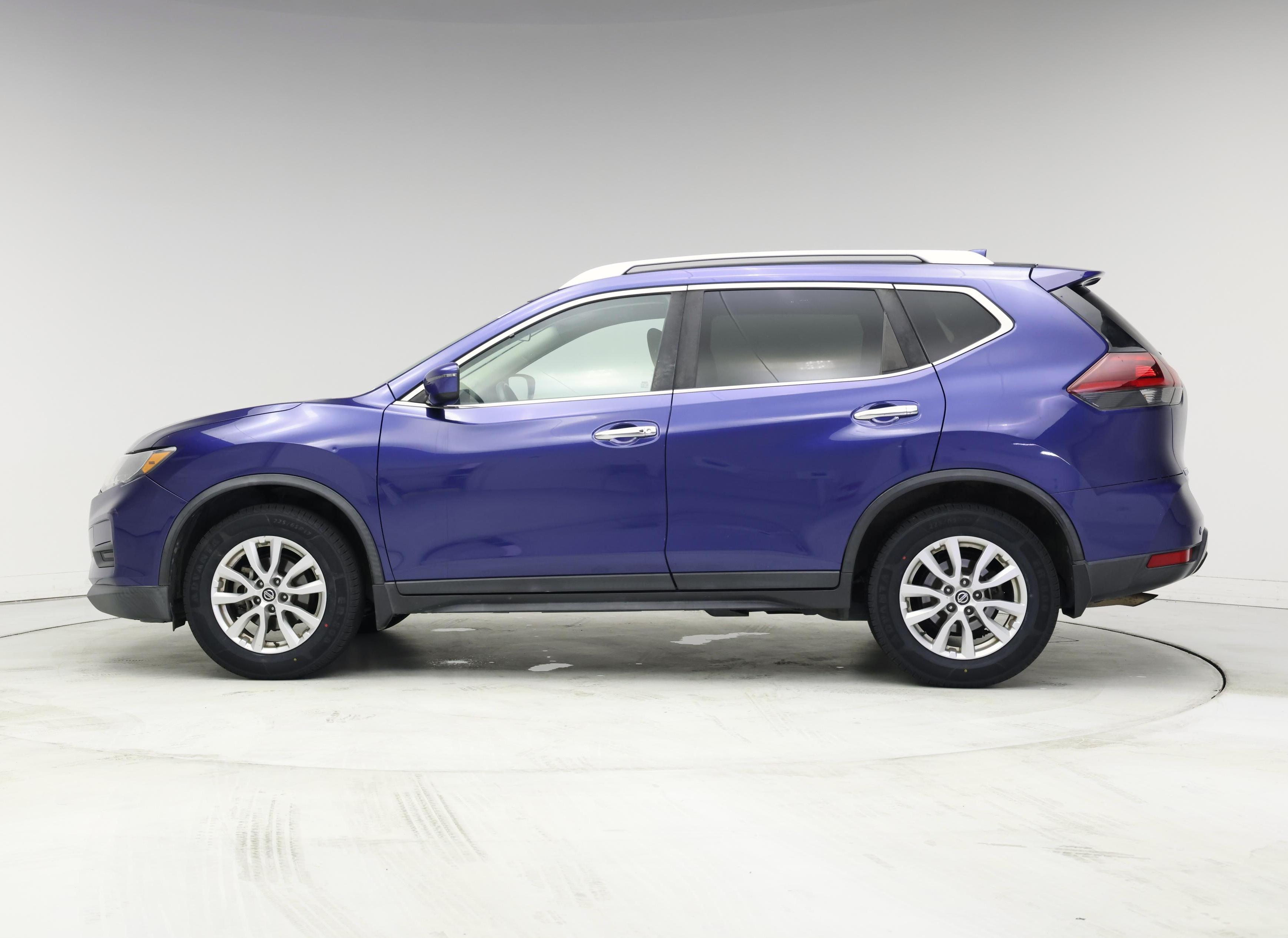 Thumbnail: 2019 Nissan Rogue - 3