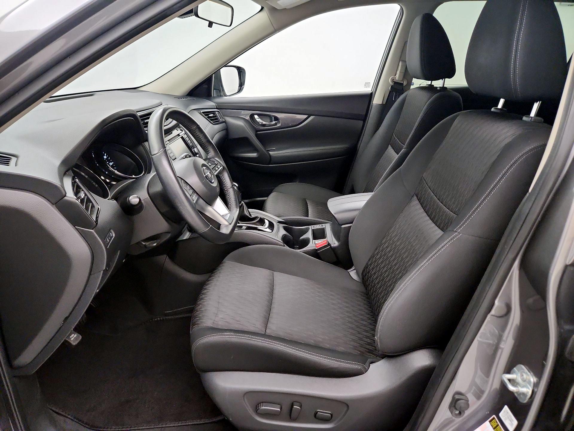 Thumbnail: 2019 Nissan Rogue - 11