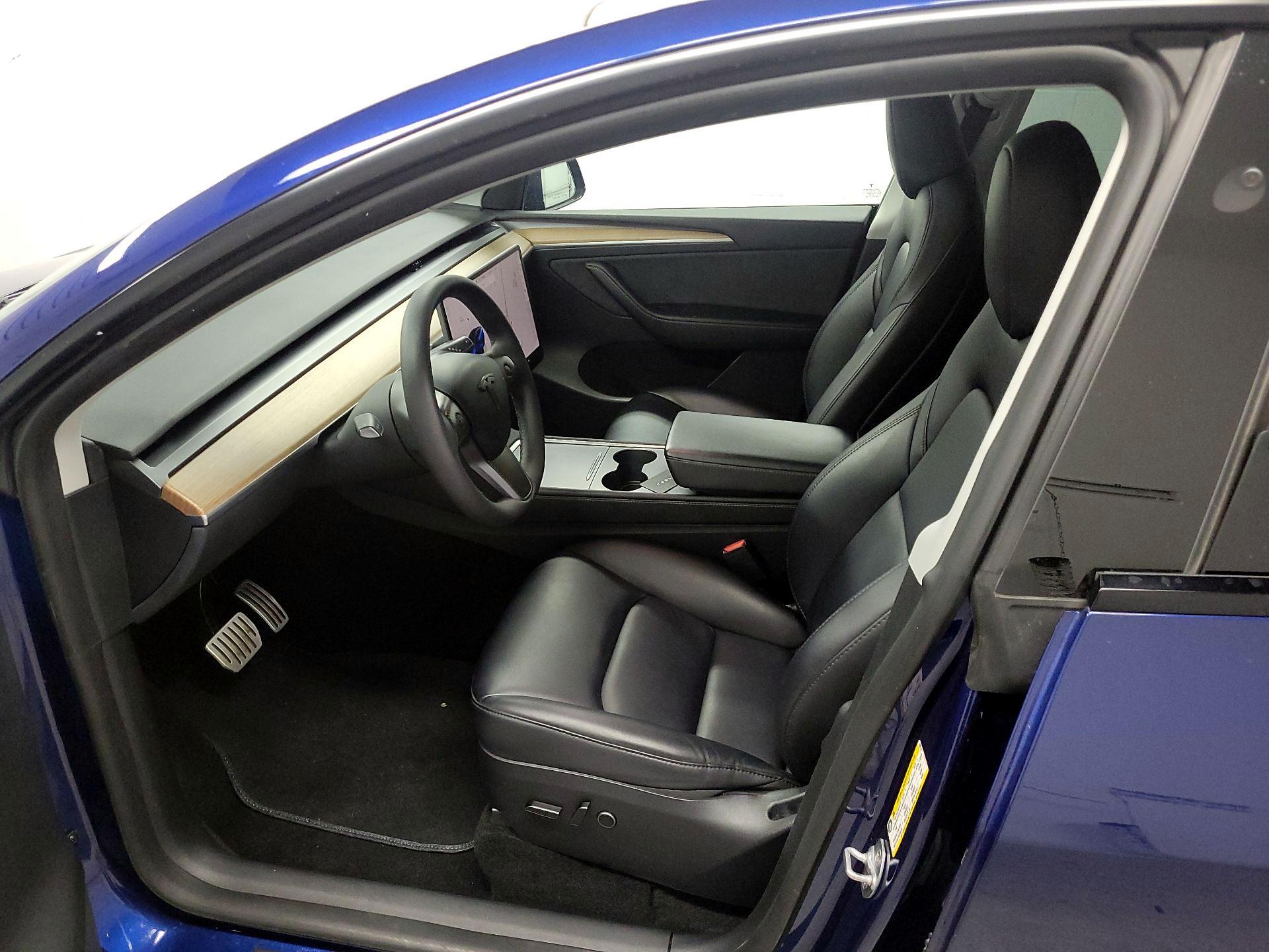 Thumbnail: 2023 Tesla Model Y - 11