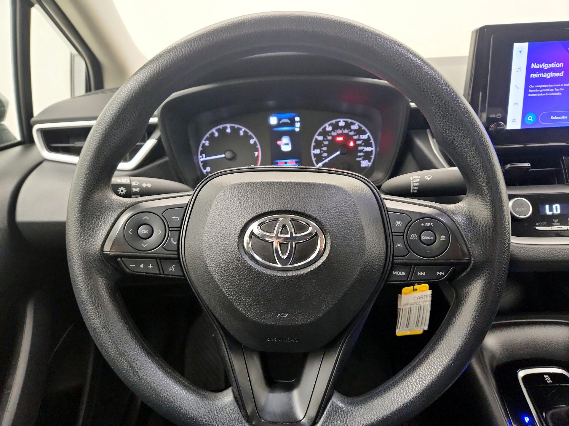 Thumbnail: 2023 Toyota Corolla - 10