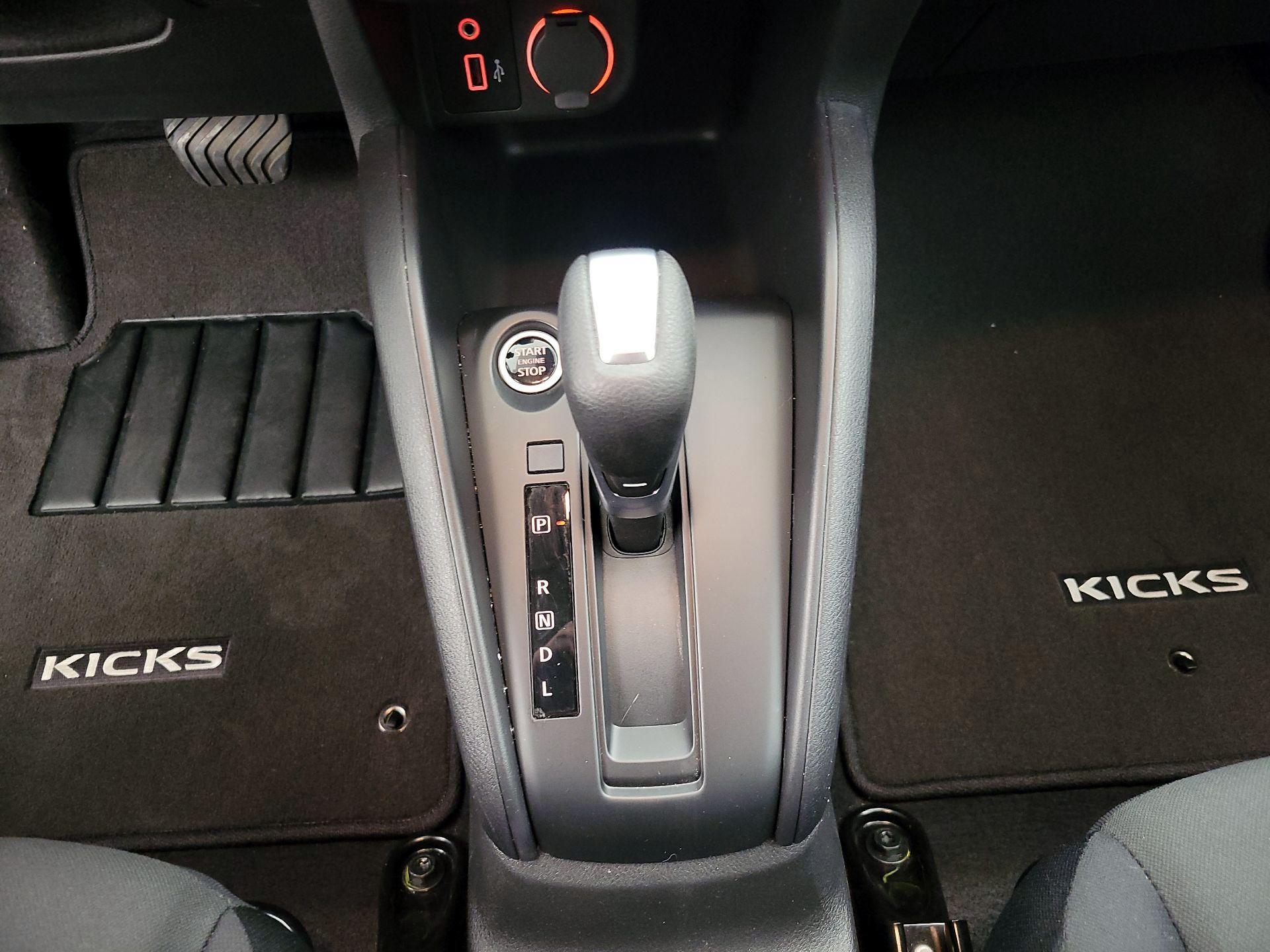 Thumbnail: 2024 Nissan Kicks - 17