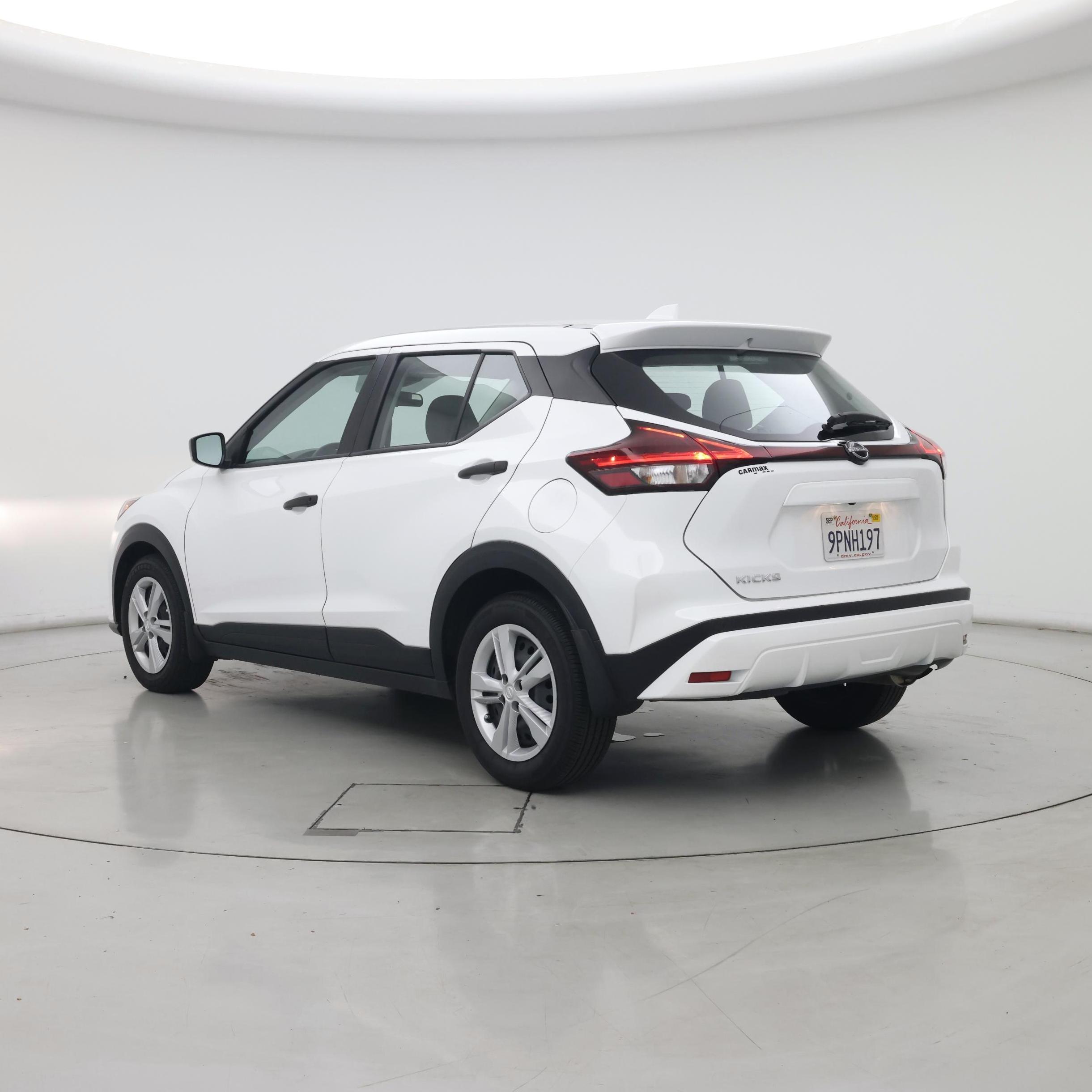 Thumbnail: 2024 Nissan Kicks - 2