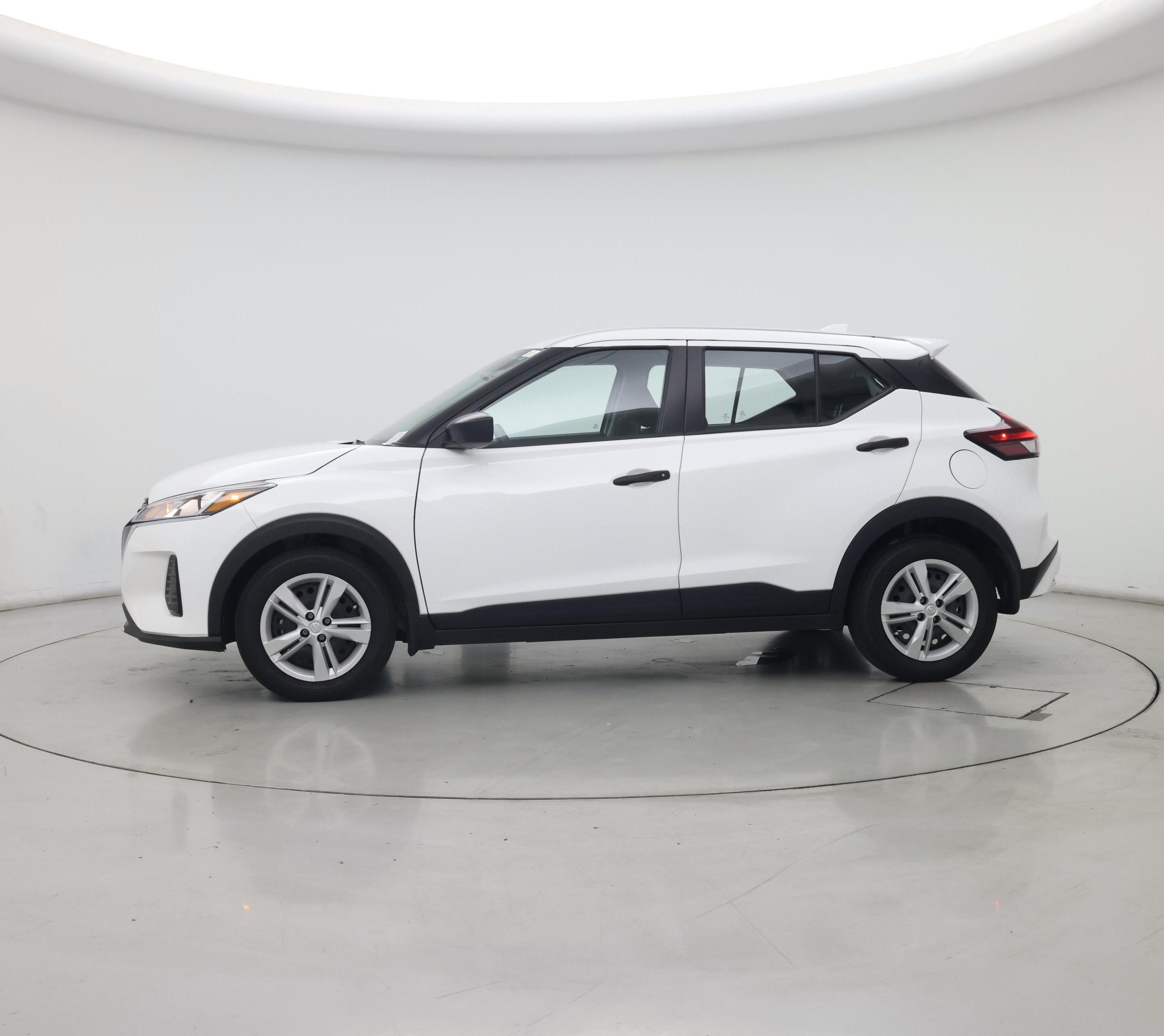 Thumbnail: 2024 Nissan Kicks - 3