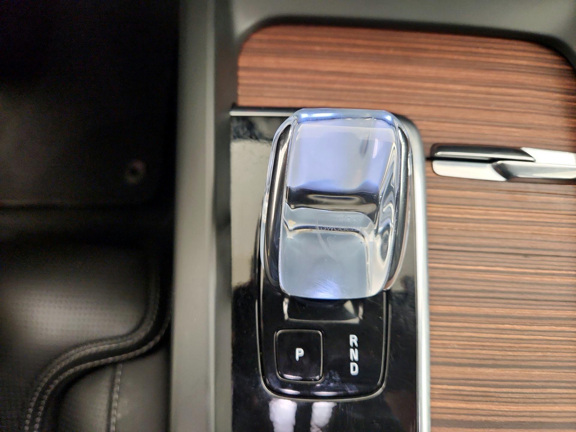 Thumbnail: 2024 Volvo XC60 - 17