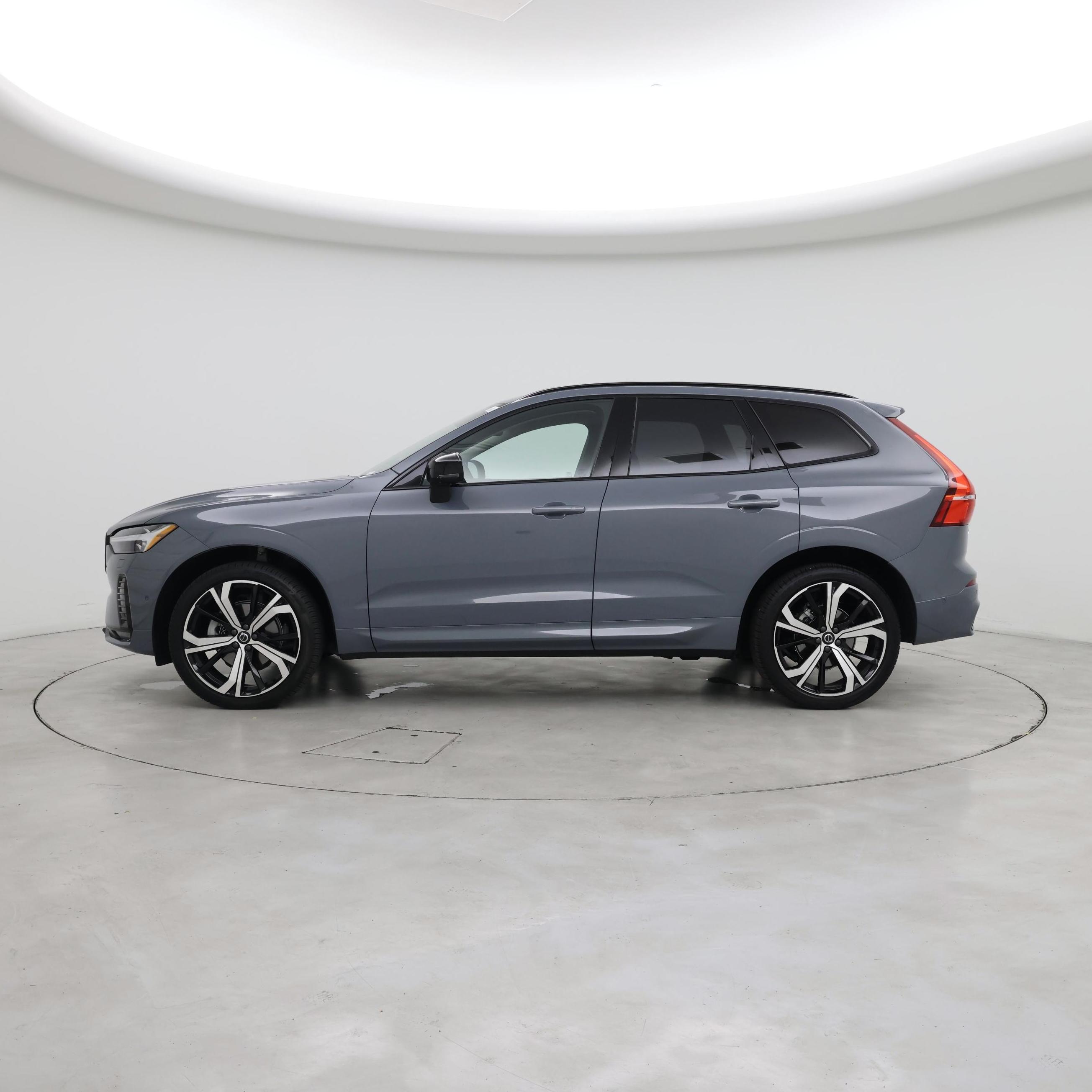 Thumbnail: 2024 Volvo XC60 - 3