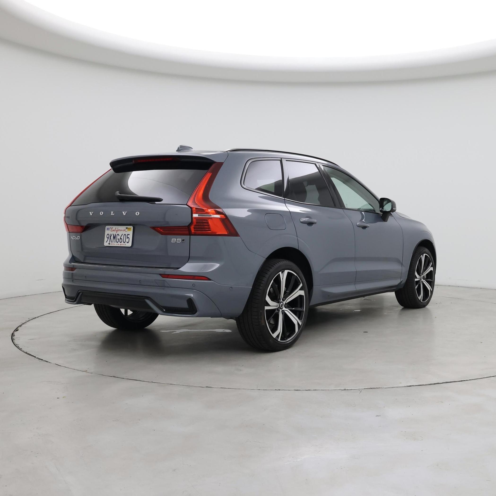 Thumbnail: 2024 Volvo XC60 - 8
