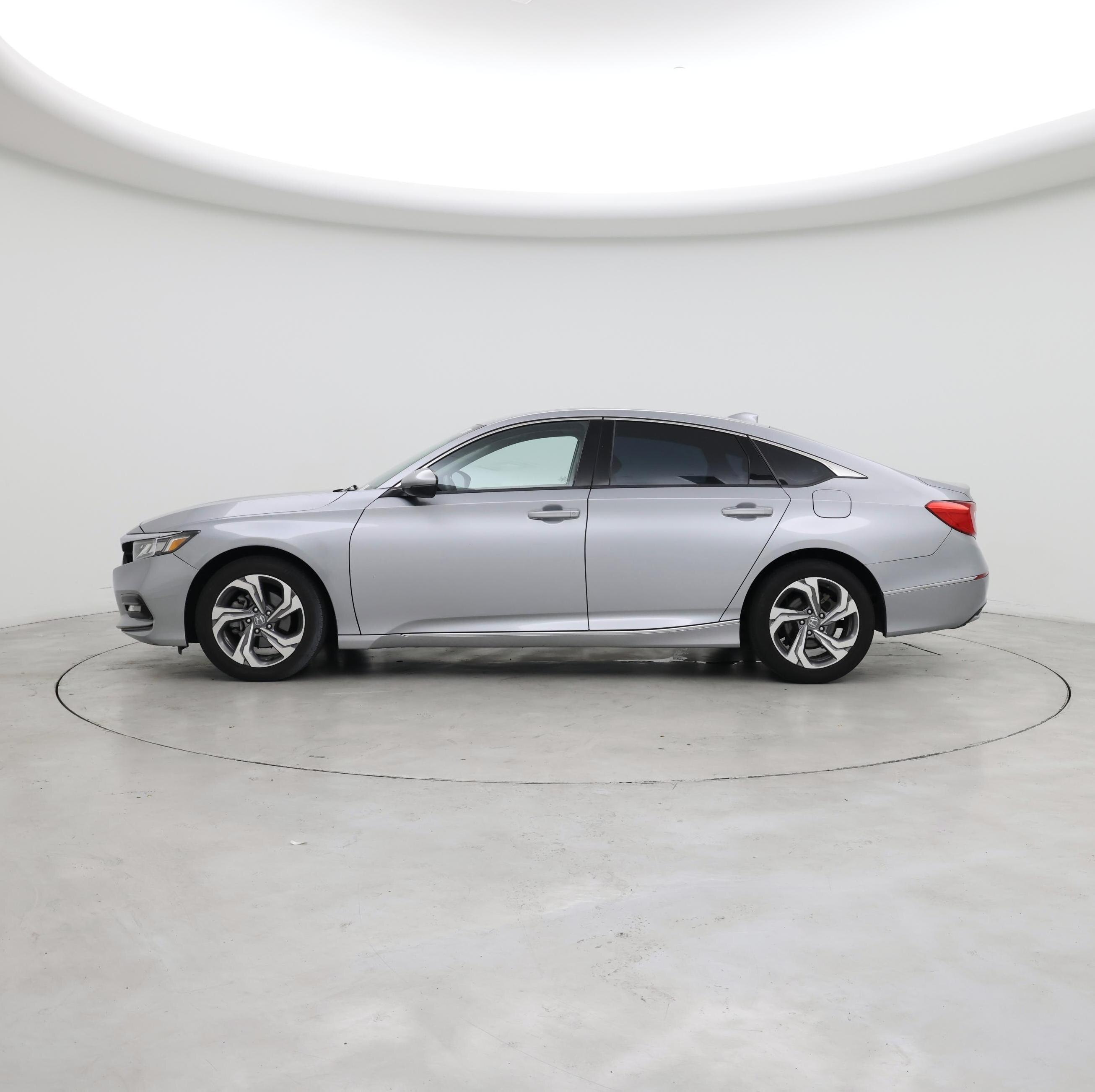 Thumbnail: 2018 Honda Accord - 3