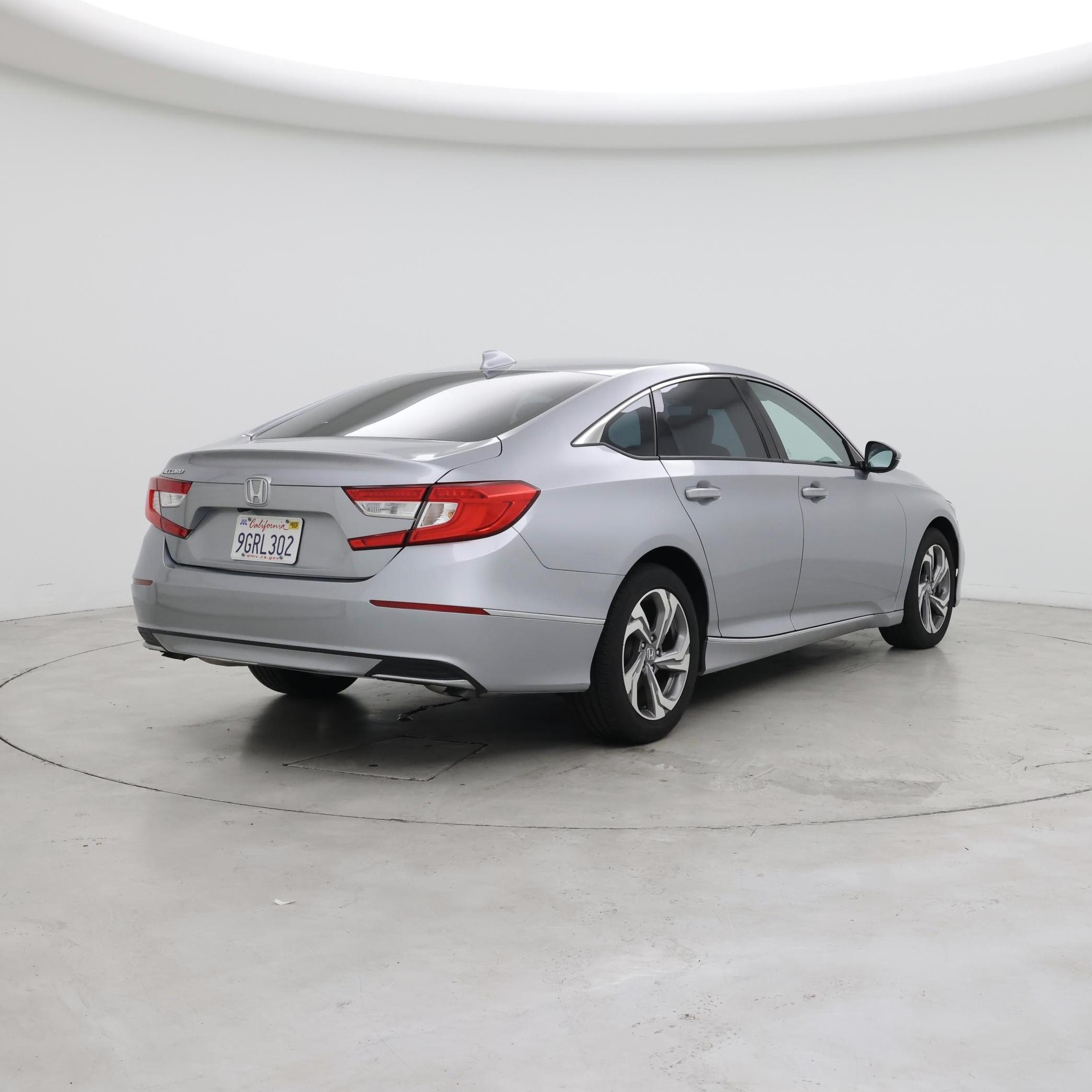Thumbnail: 2018 Honda Accord - 8