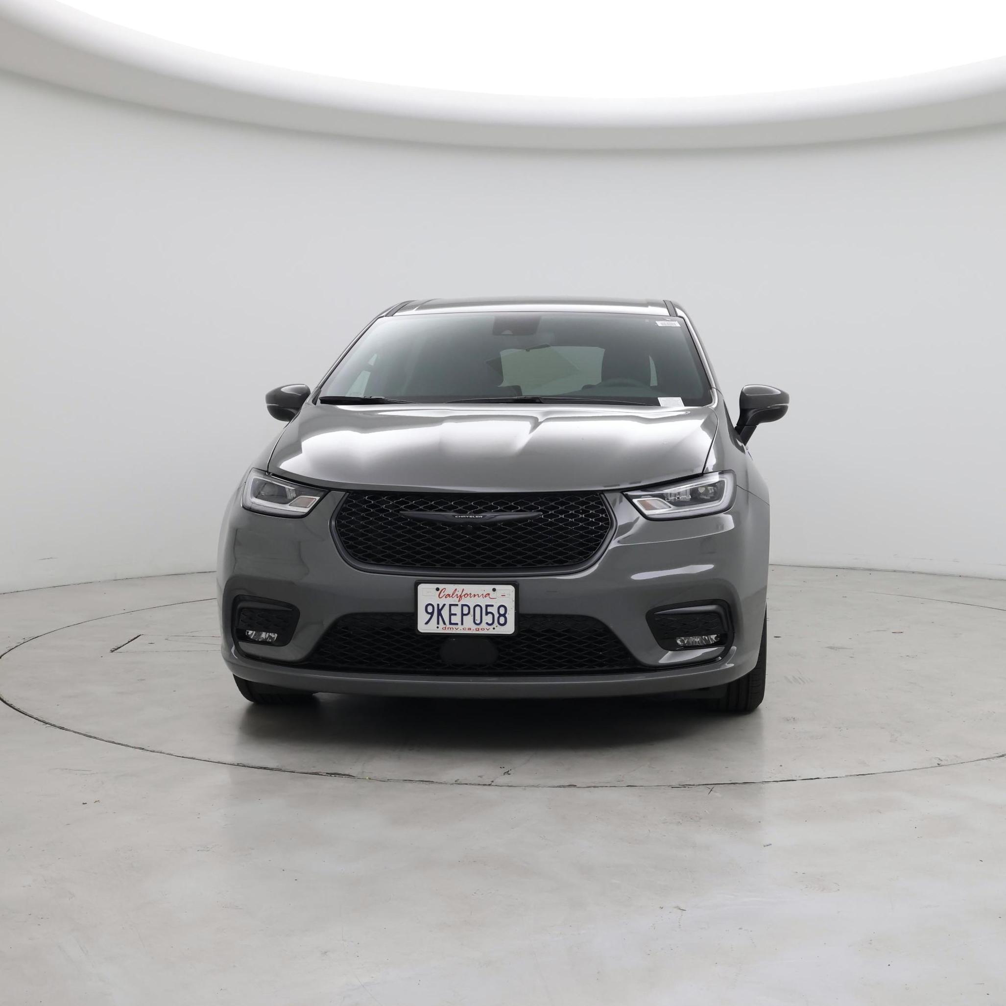 Thumbnail: 2023 Chrysler Pacifica - 5