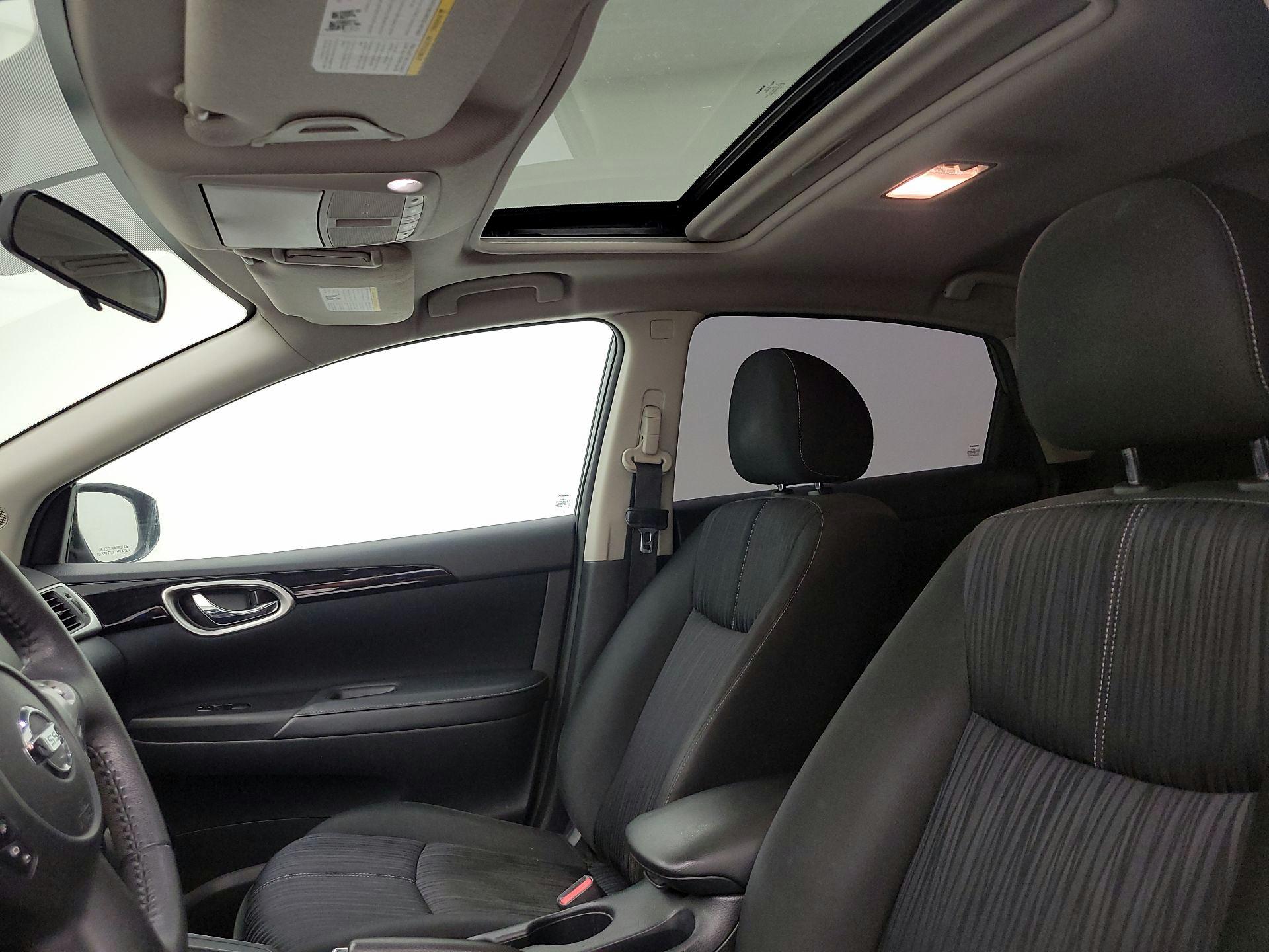 Thumbnail: 2017 Nissan Sentra - 19