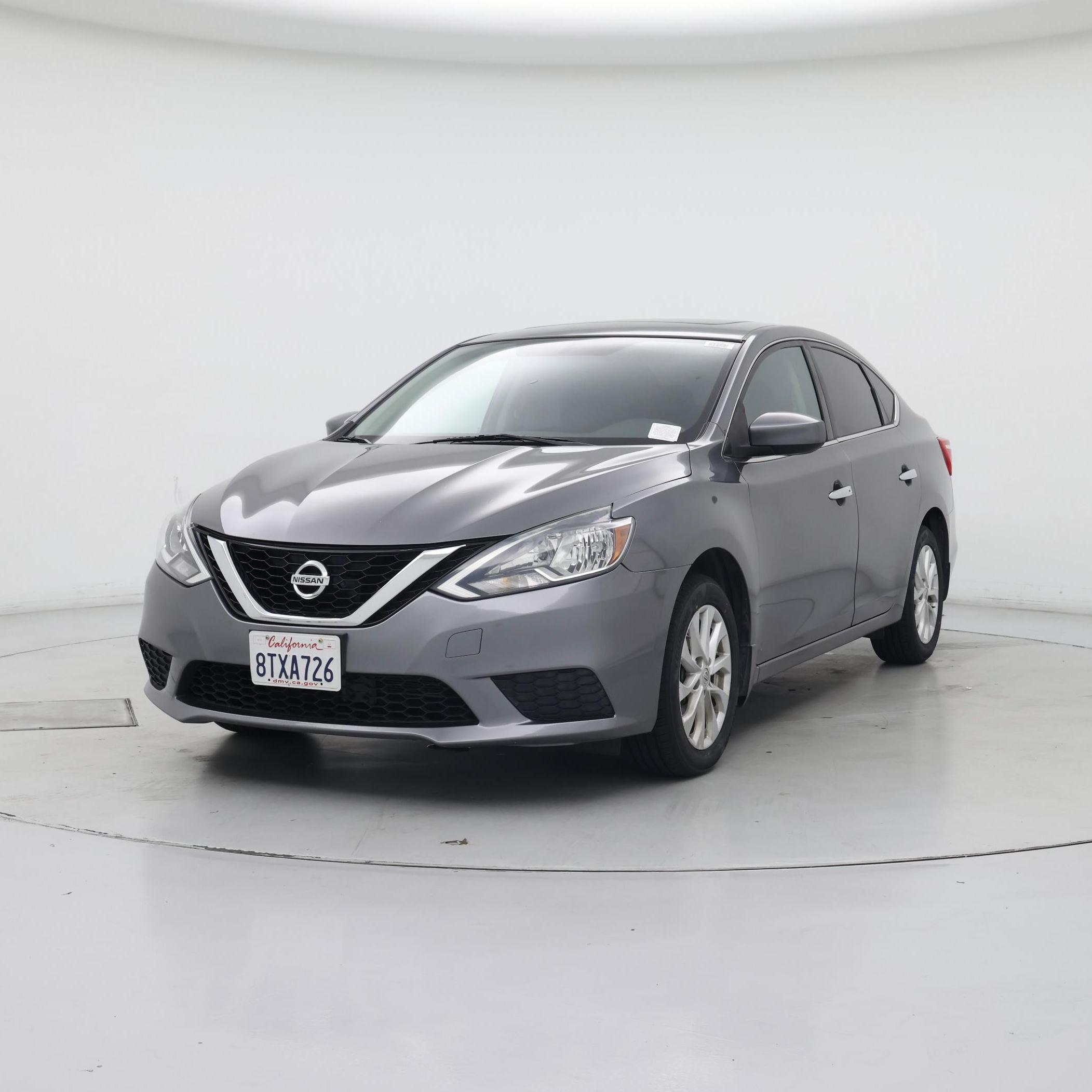 Thumbnail: 2017 Nissan Sentra - 4