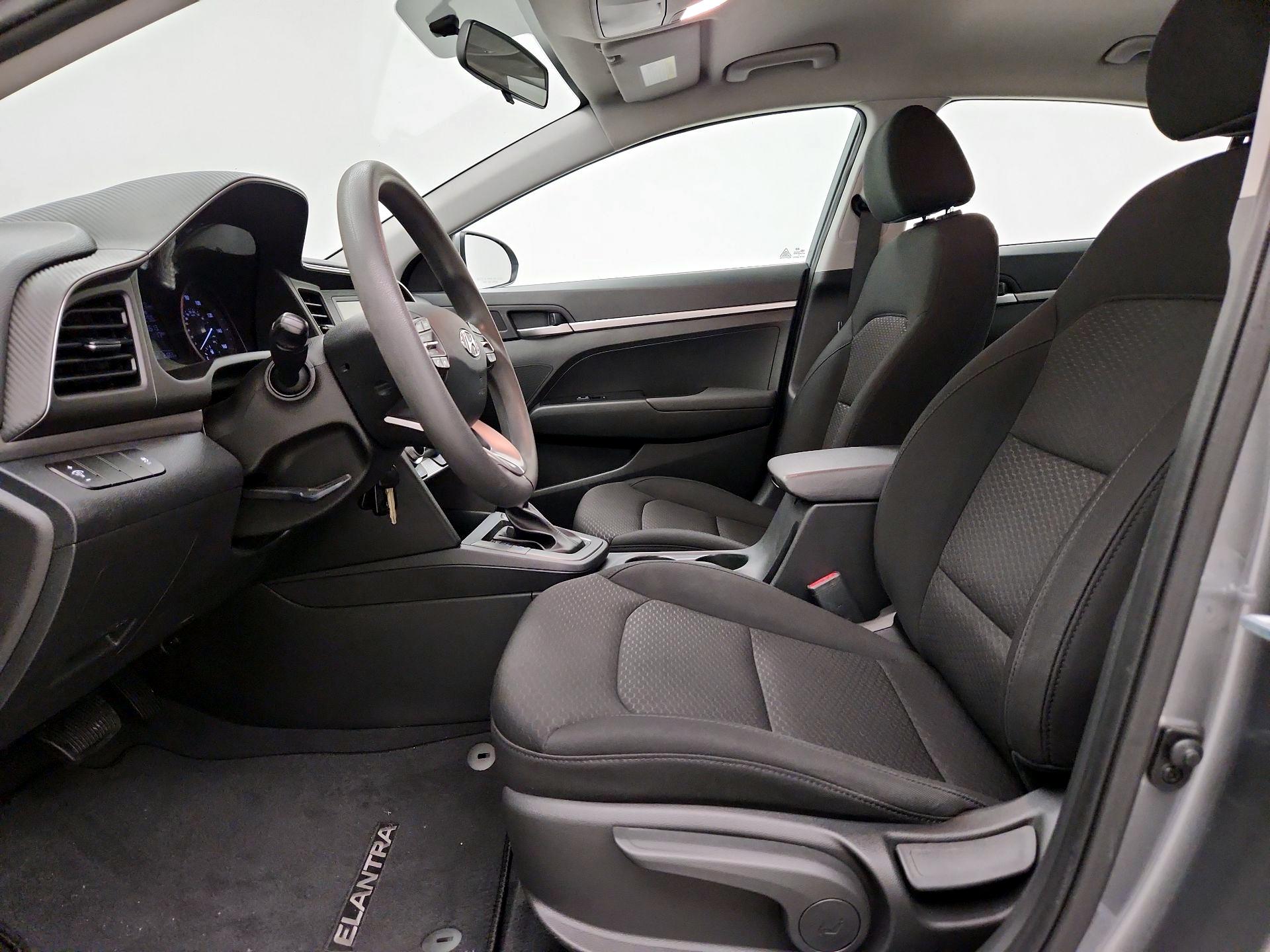 Thumbnail: 2019 Hyundai Elantra - 11
