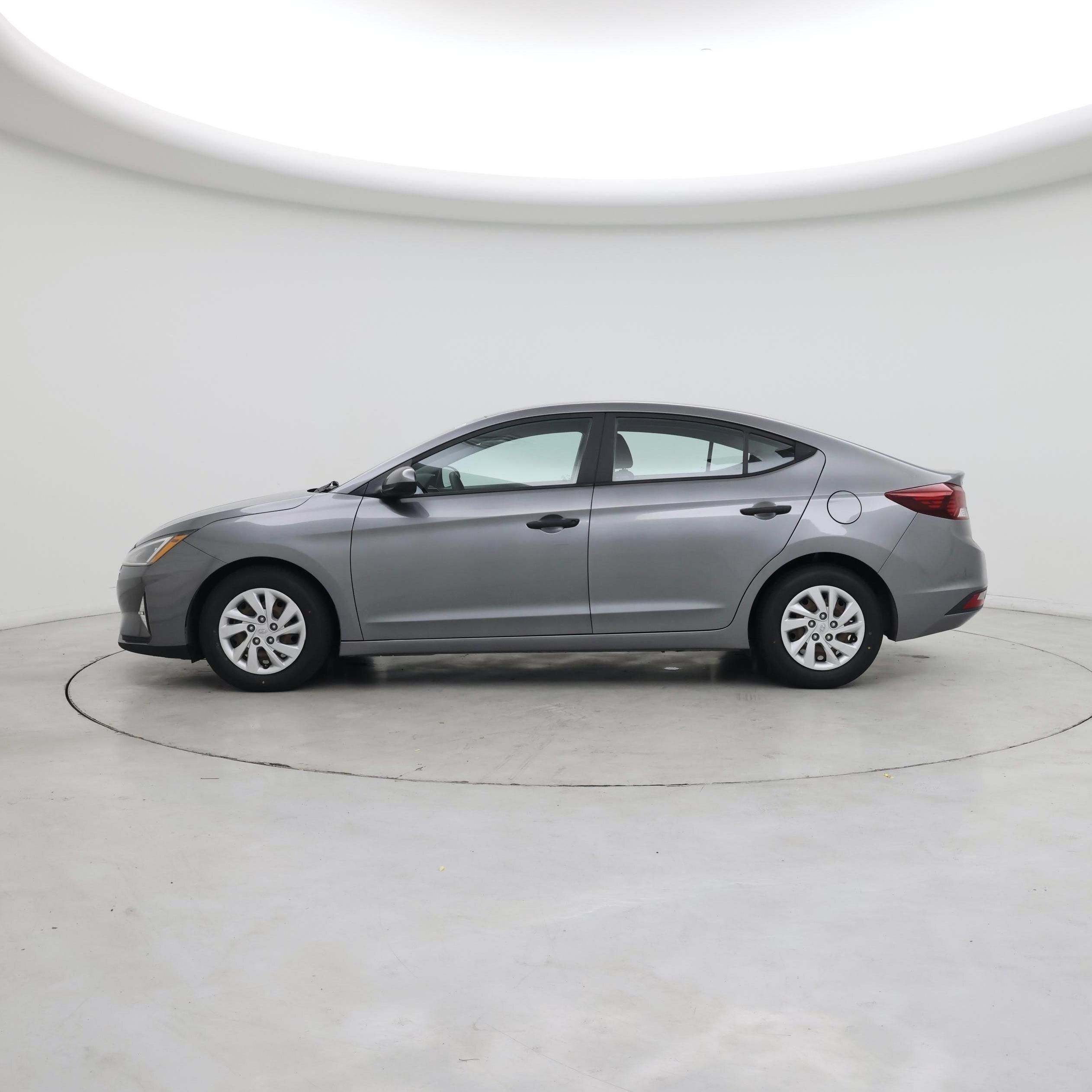 Thumbnail: 2019 Hyundai Elantra - 3