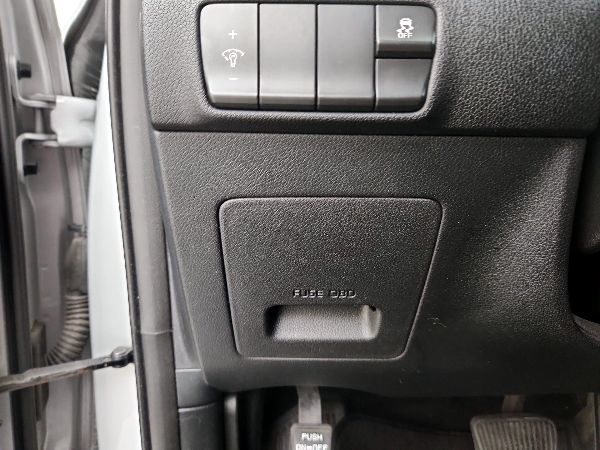 Thumbnail: 2017 Kia Sportage - 13