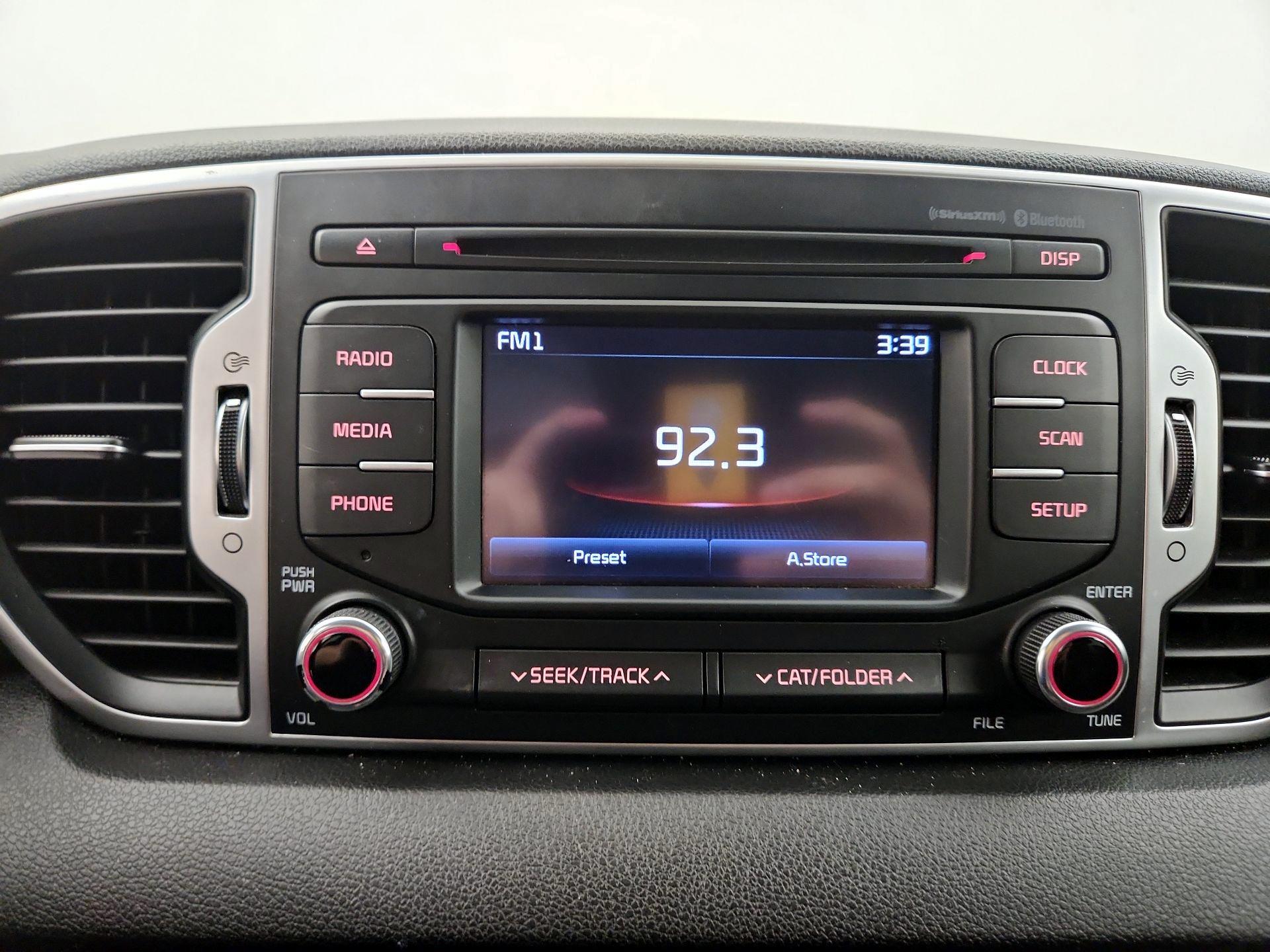 Thumbnail: 2017 Kia Sportage - 15