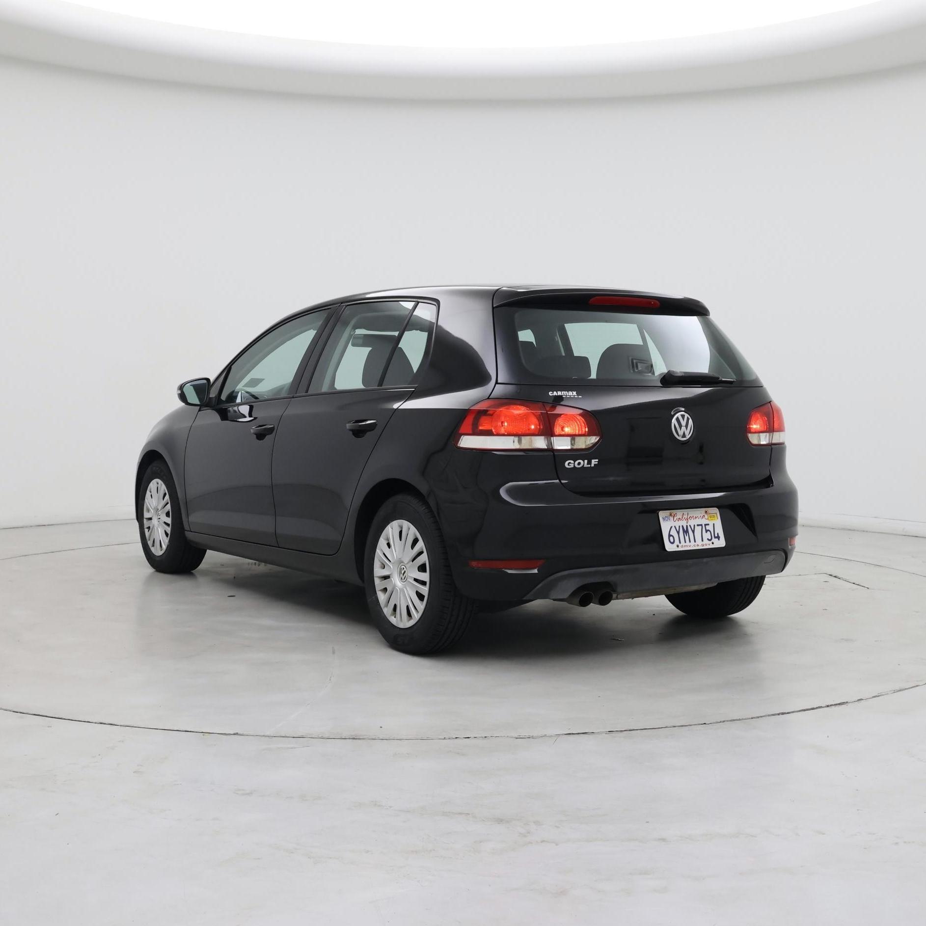 Thumbnail: 2013 Volkswagen Golf - 2