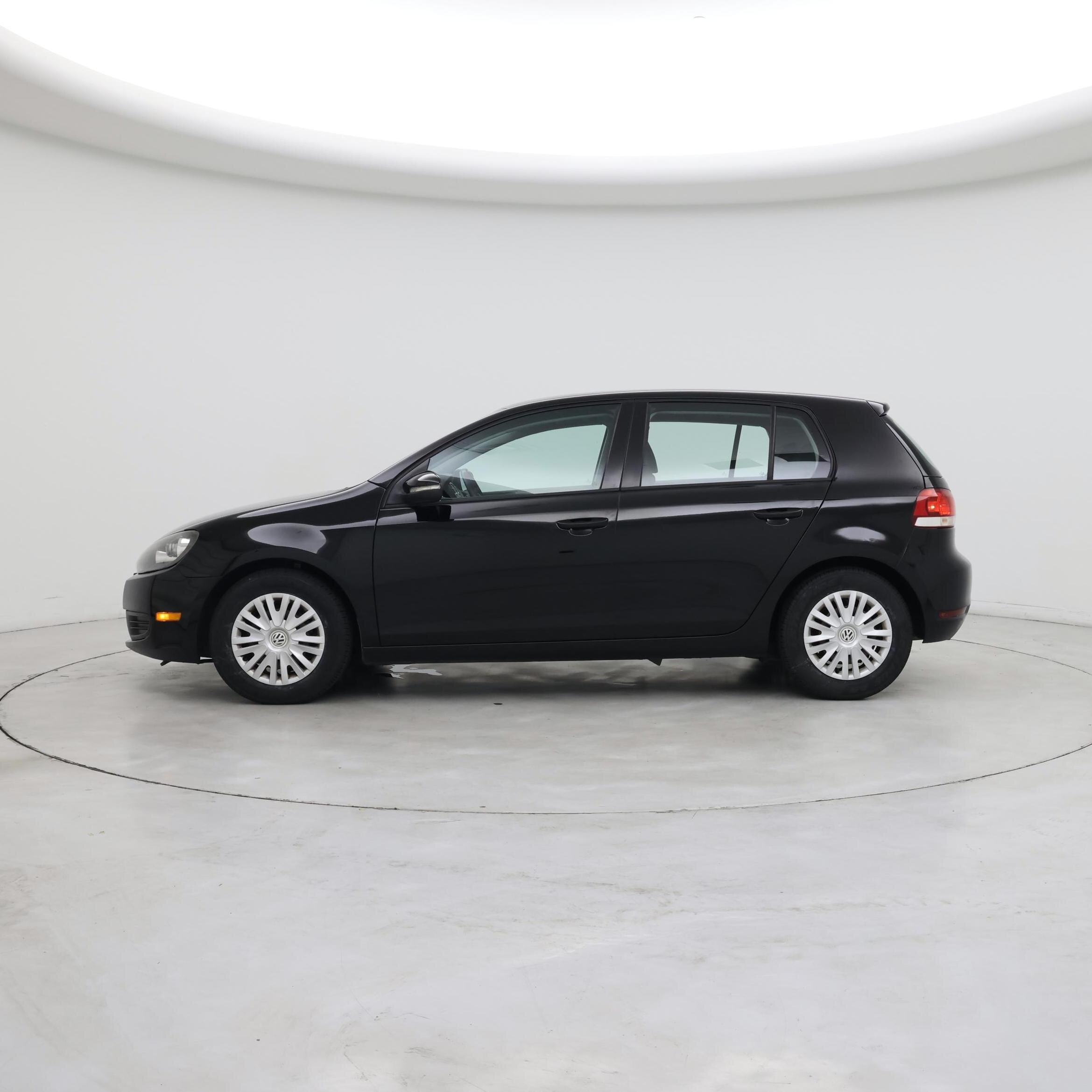 Thumbnail: 2013 Volkswagen Golf - 3
