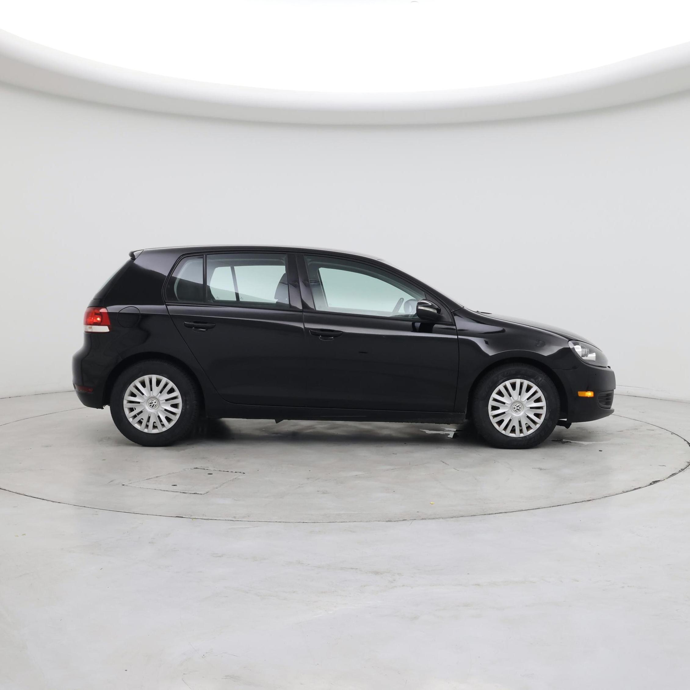Thumbnail: 2013 Volkswagen Golf - 7