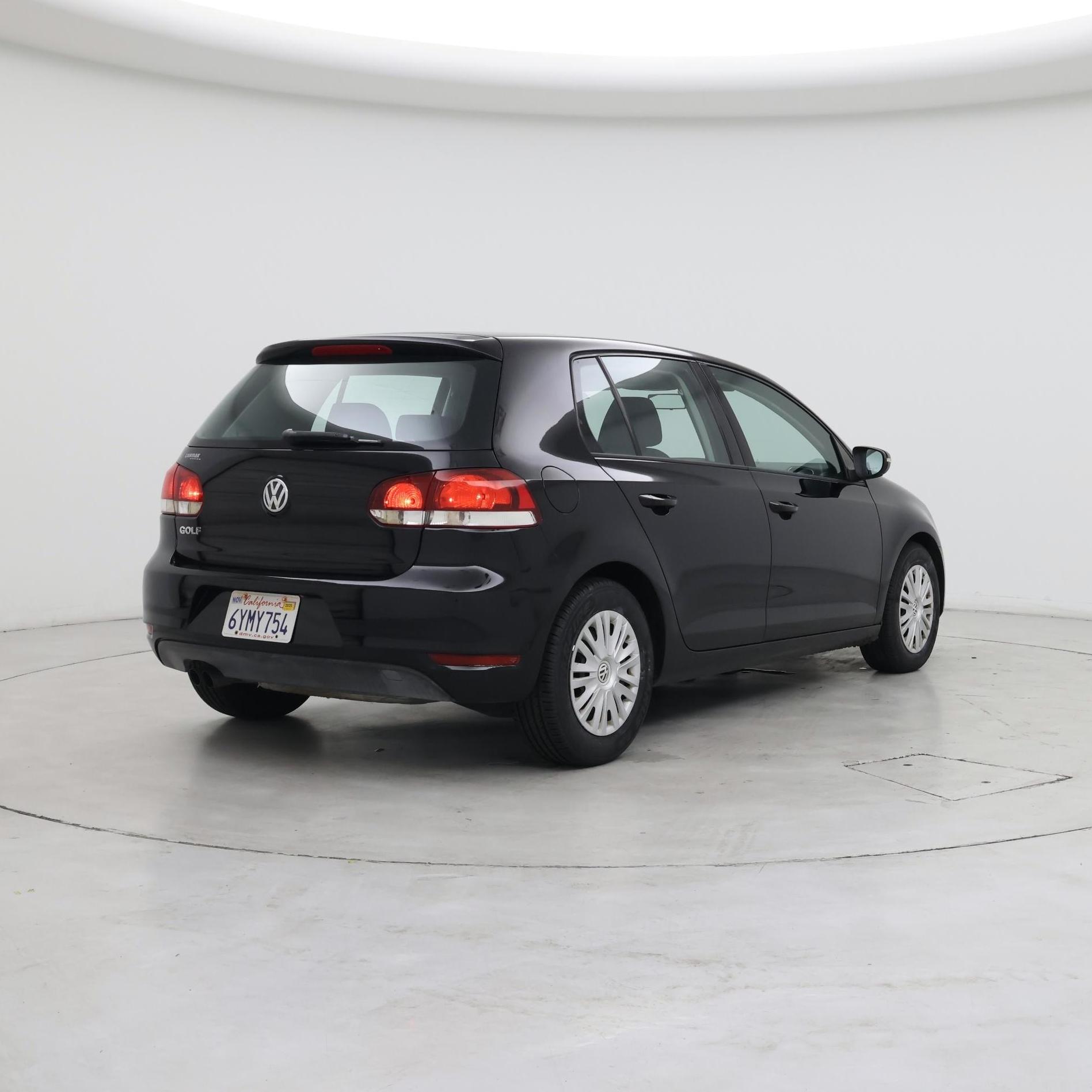 Thumbnail: 2013 Volkswagen Golf - 8