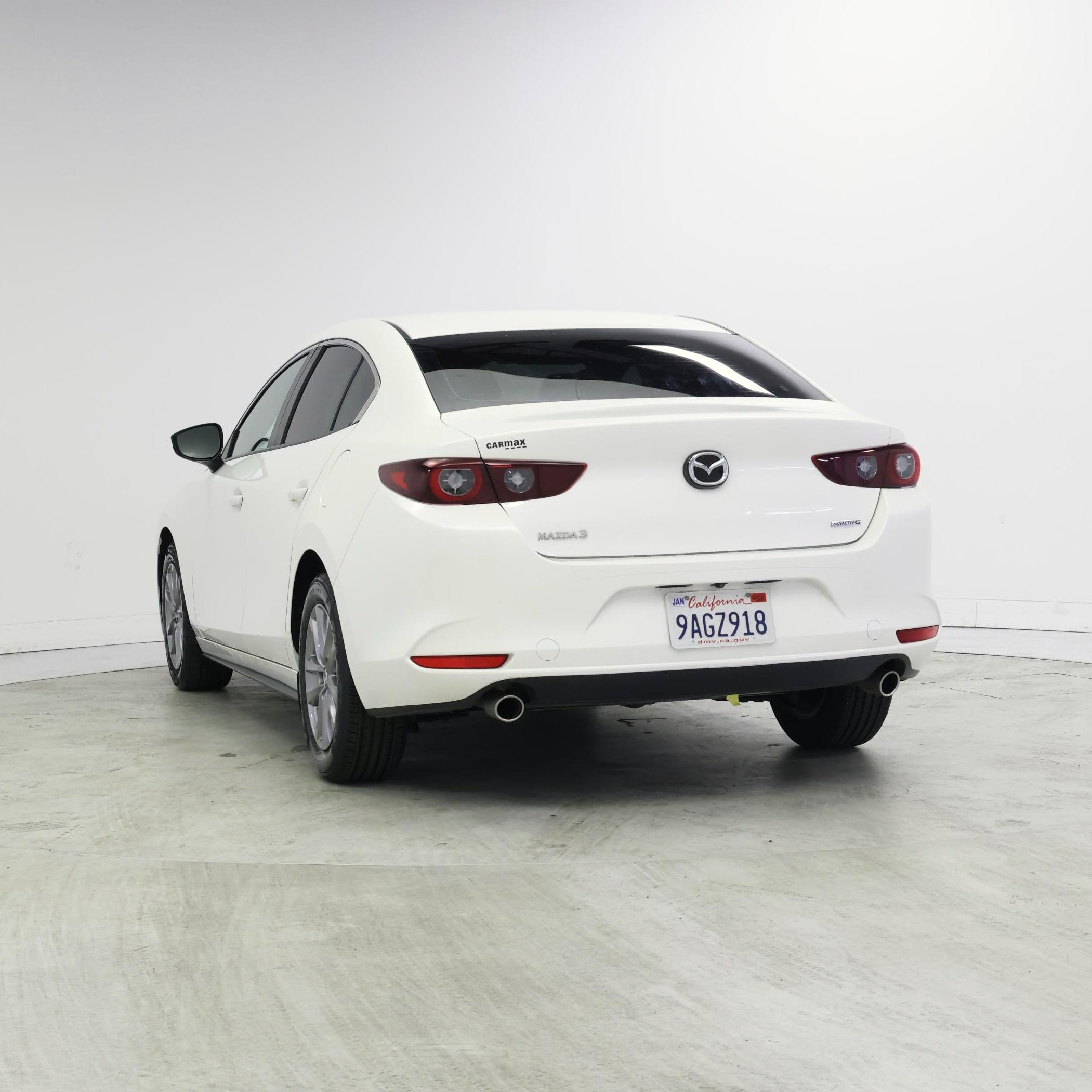 Thumbnail: 2022 Mazda Mazda3 - 2