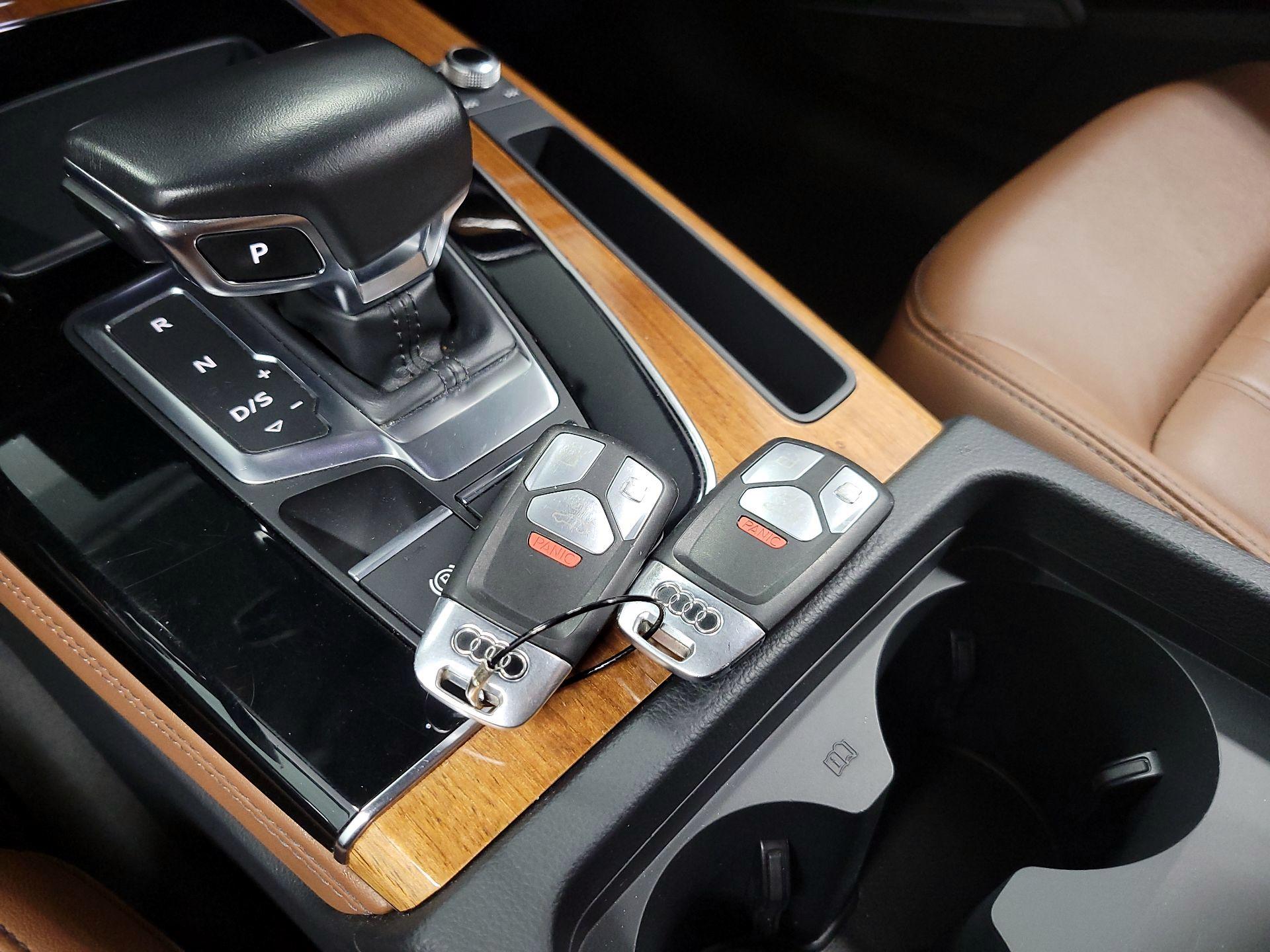 Thumbnail: 2023 Audi Q5 - 20