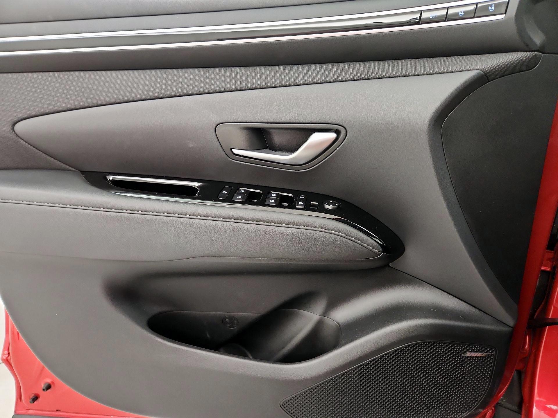 Thumbnail: 2023 Hyundai Tucson - 12