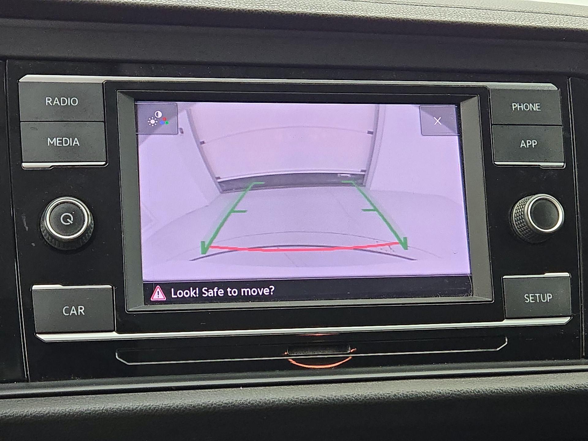 Thumbnail: 2019 Volkswagen Jetta - 14