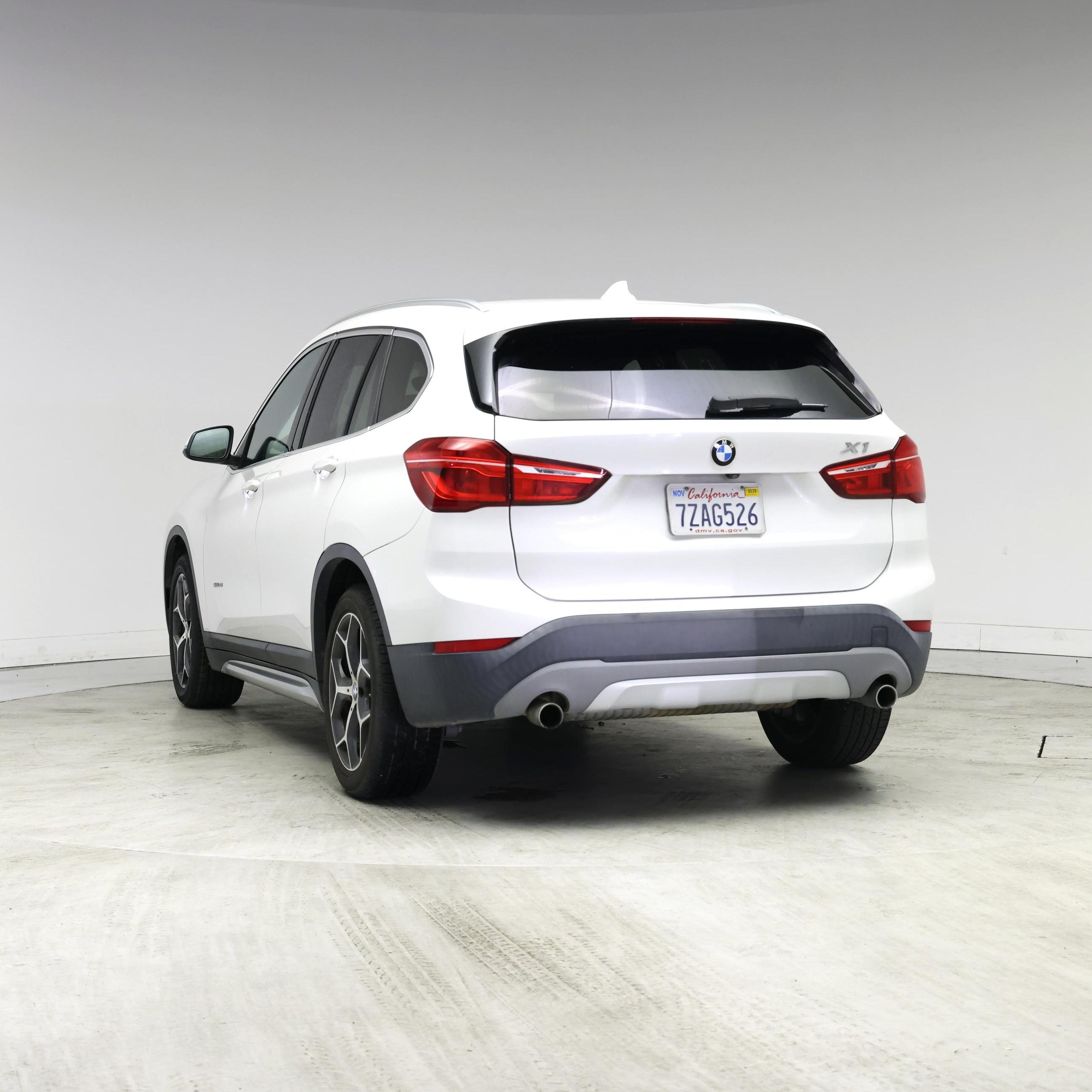 Thumbnail: 2018 BMW X1 - 2