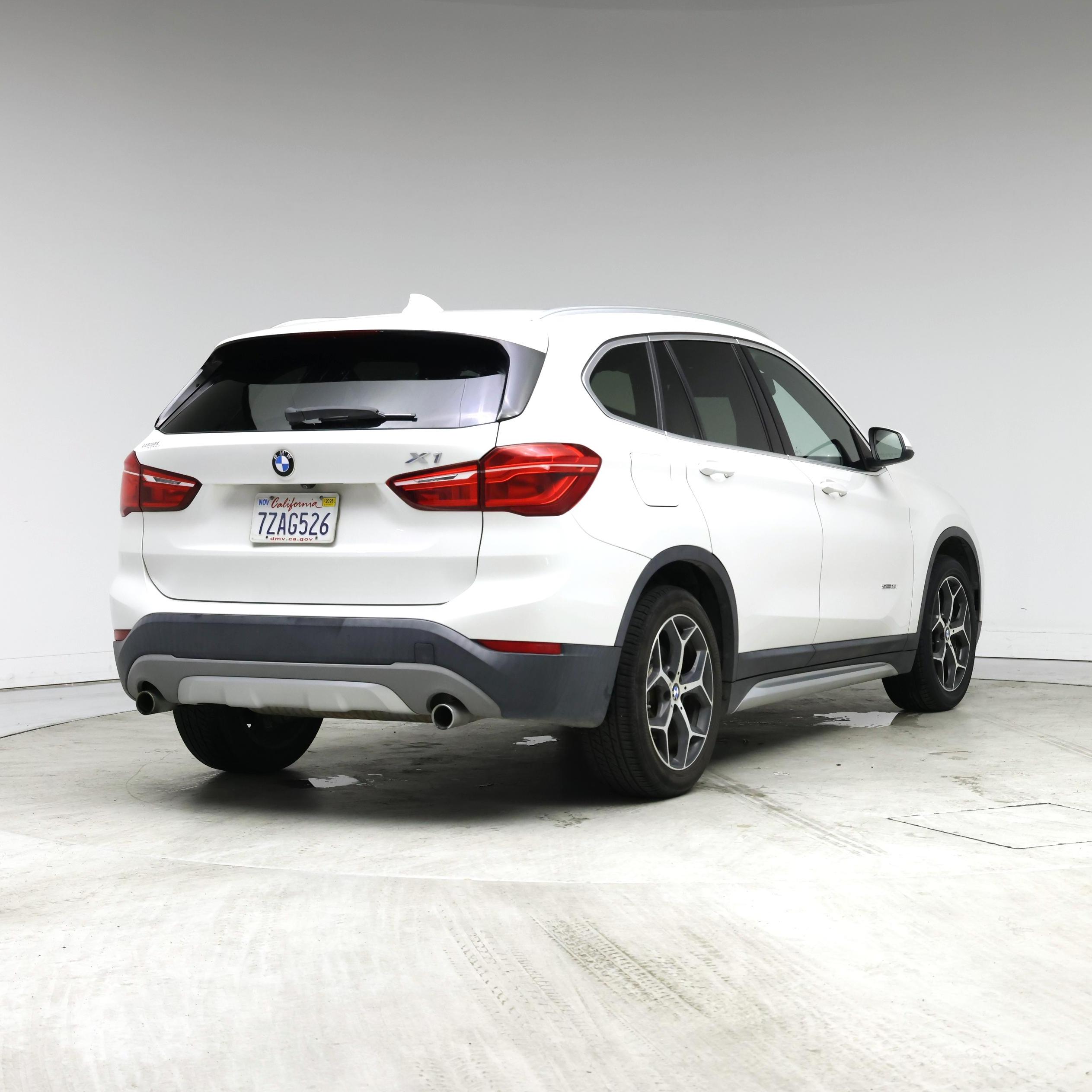 Thumbnail: 2018 BMW X1 - 8