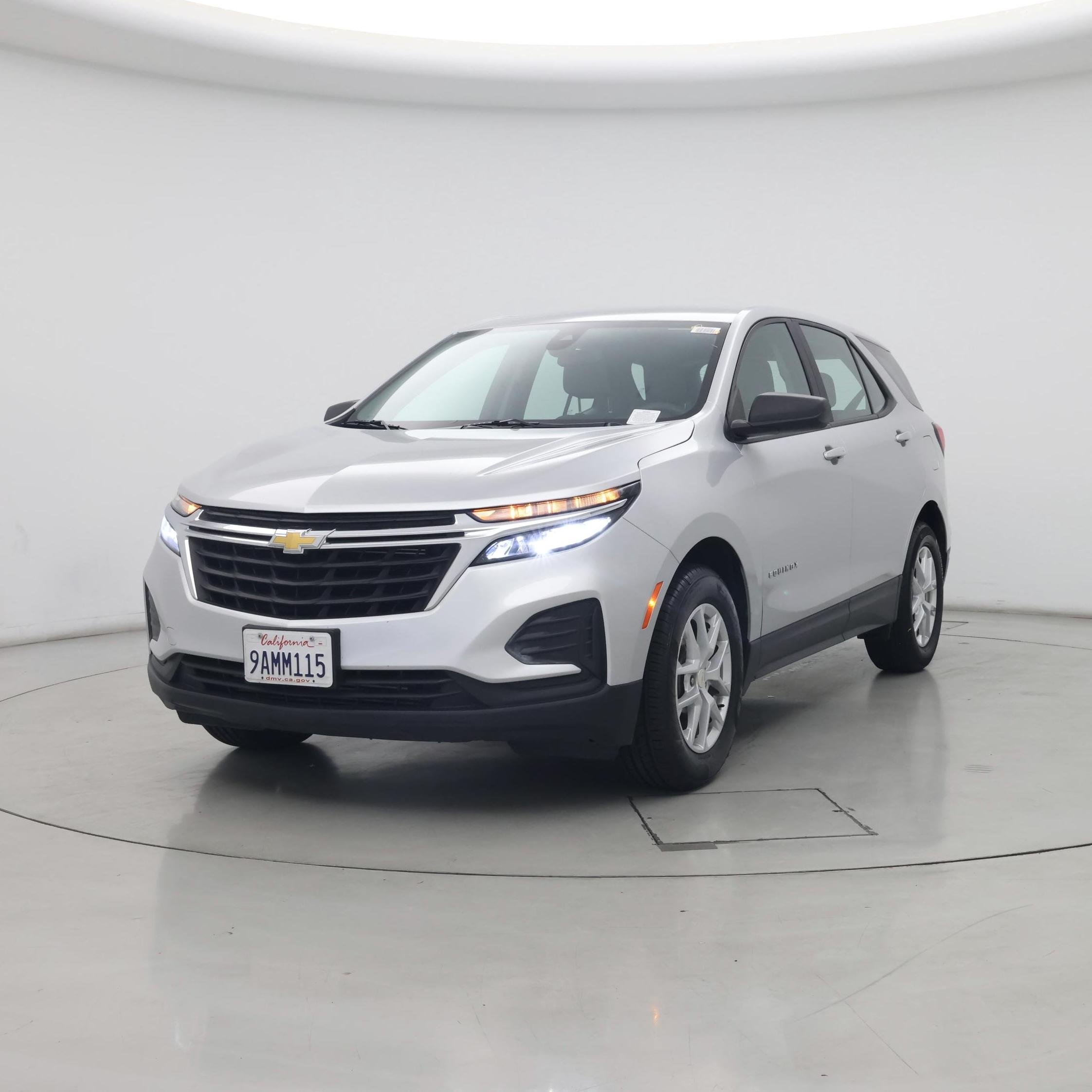 Thumbnail: 2022 Chevrolet Equinox - 4