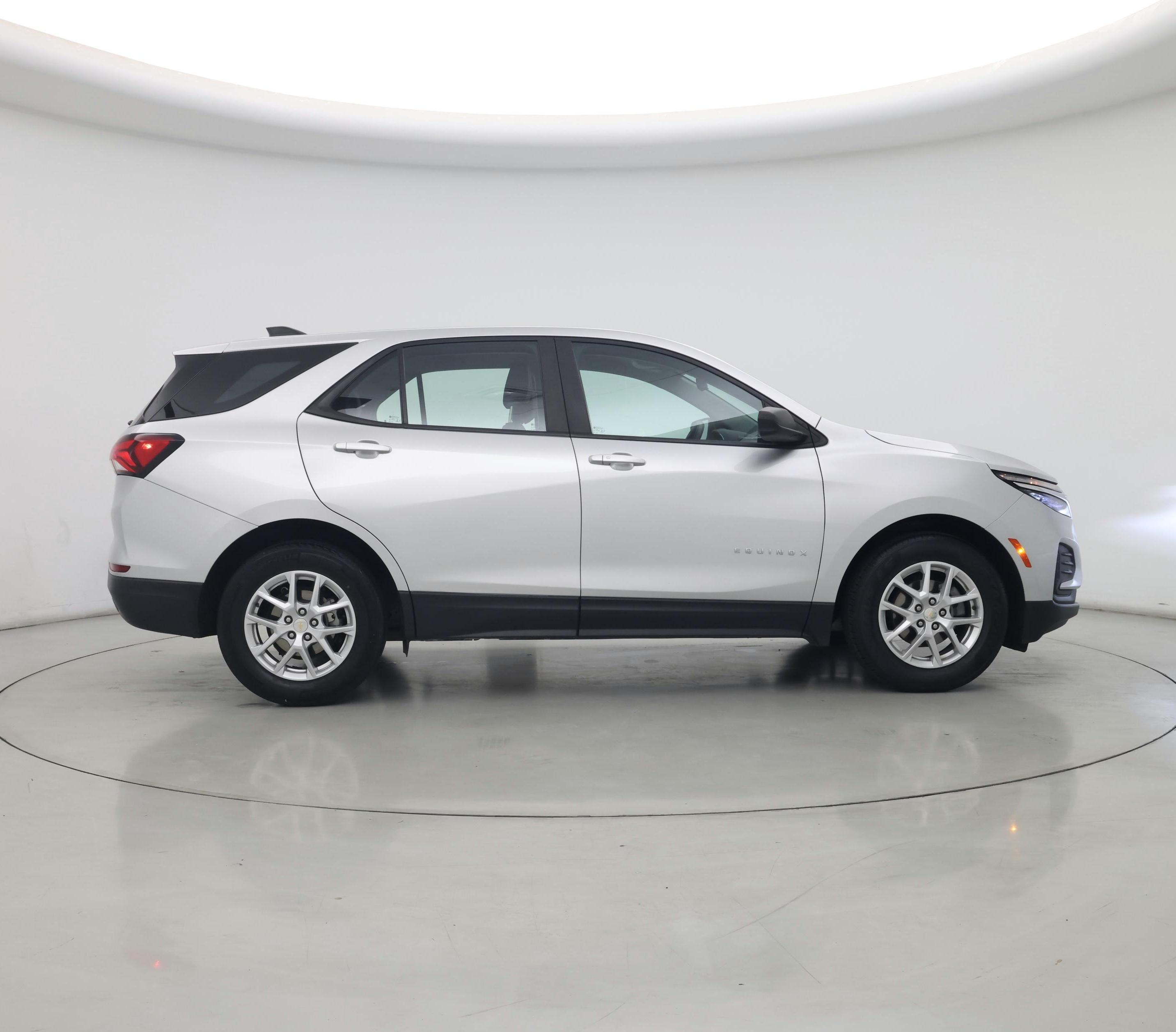 Thumbnail: 2022 Chevrolet Equinox - 7