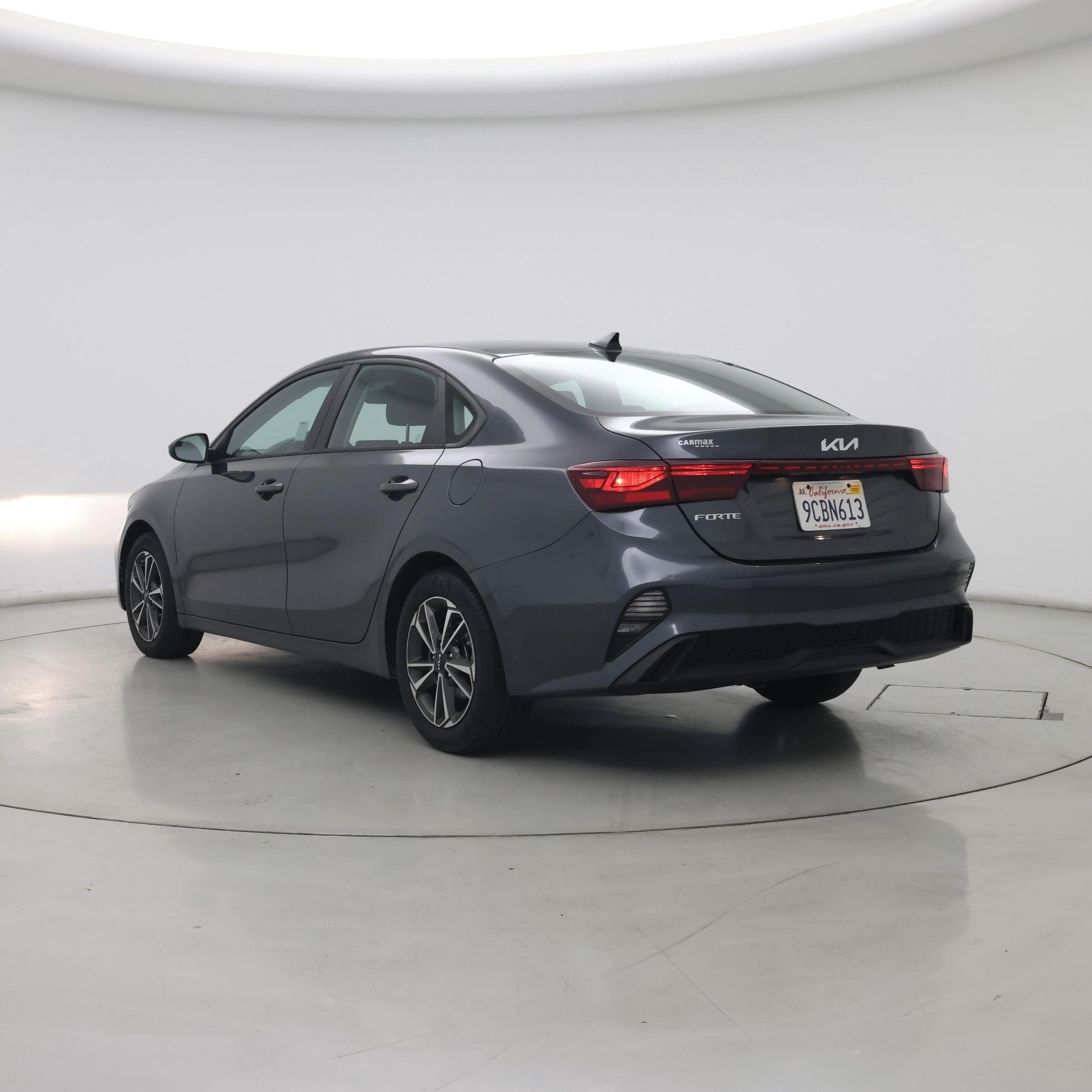 Thumbnail: 2022 Kia Forte - 2