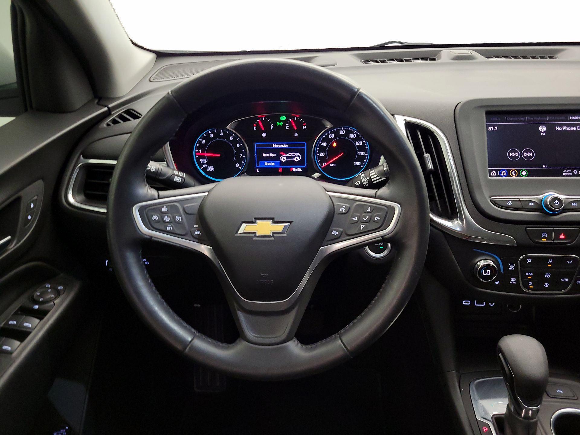 Thumbnail: 2022 Chevrolet Equinox - 10