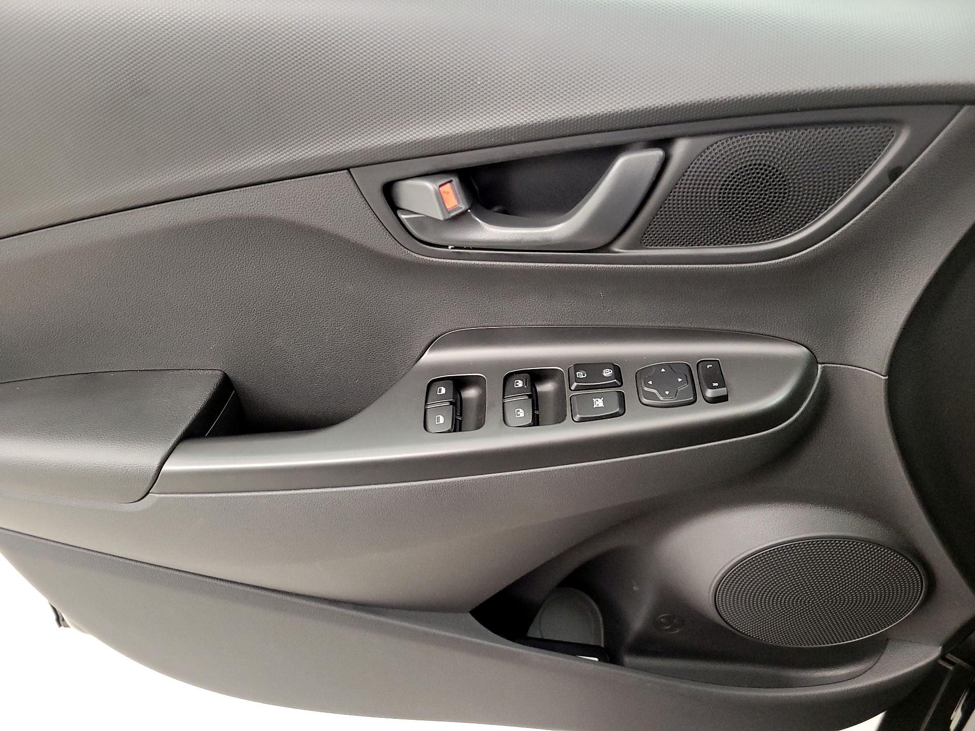 Thumbnail: 2023 Hyundai Kona - 12